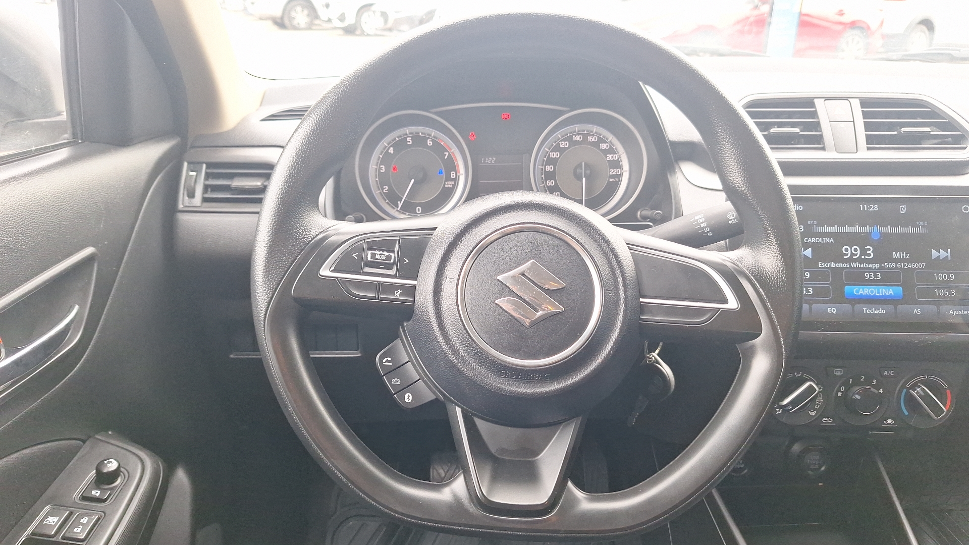 Suzuki Dzire — foto 8 de 14