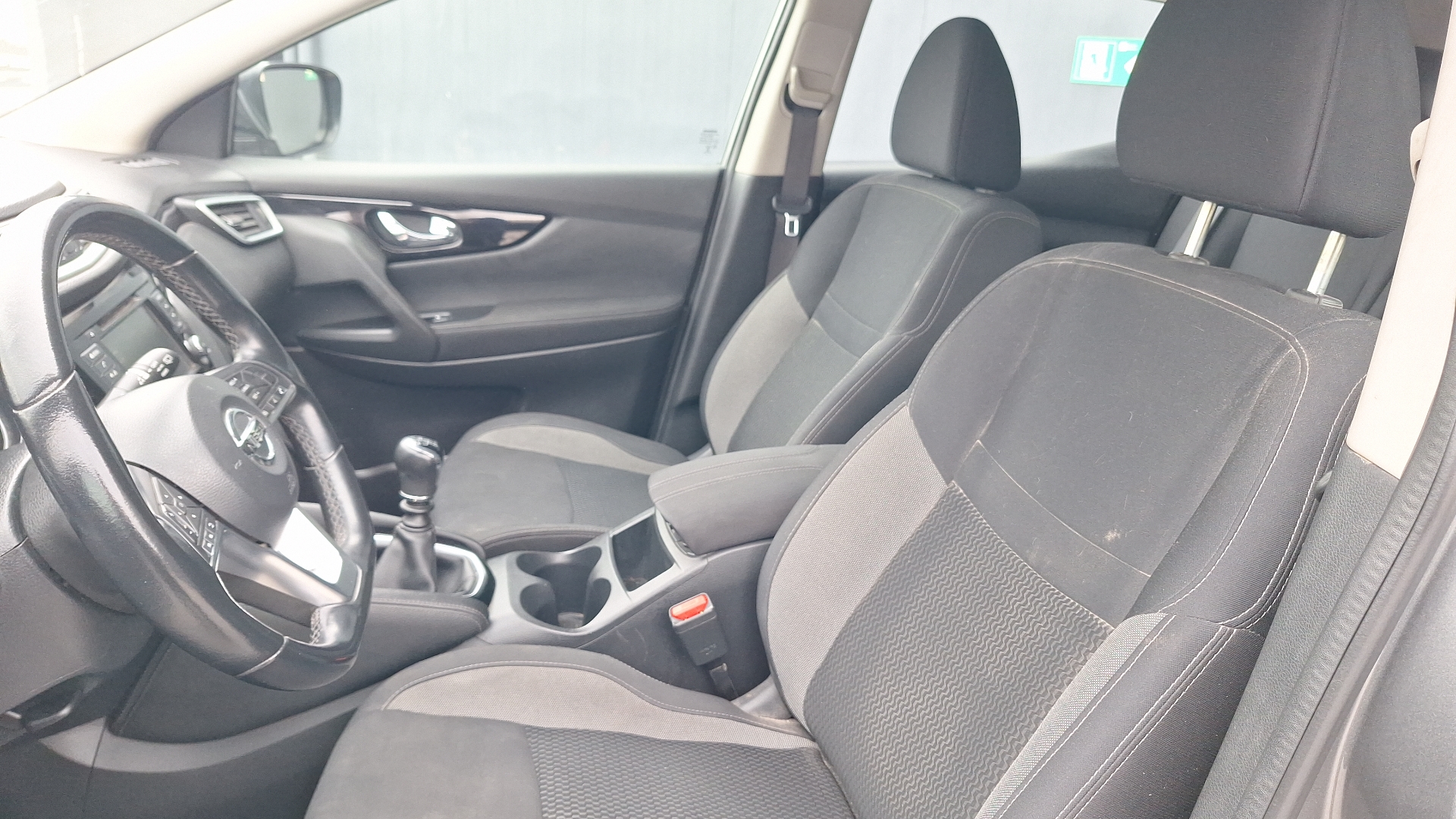 Nissan Qashqai — foto 11 de 12