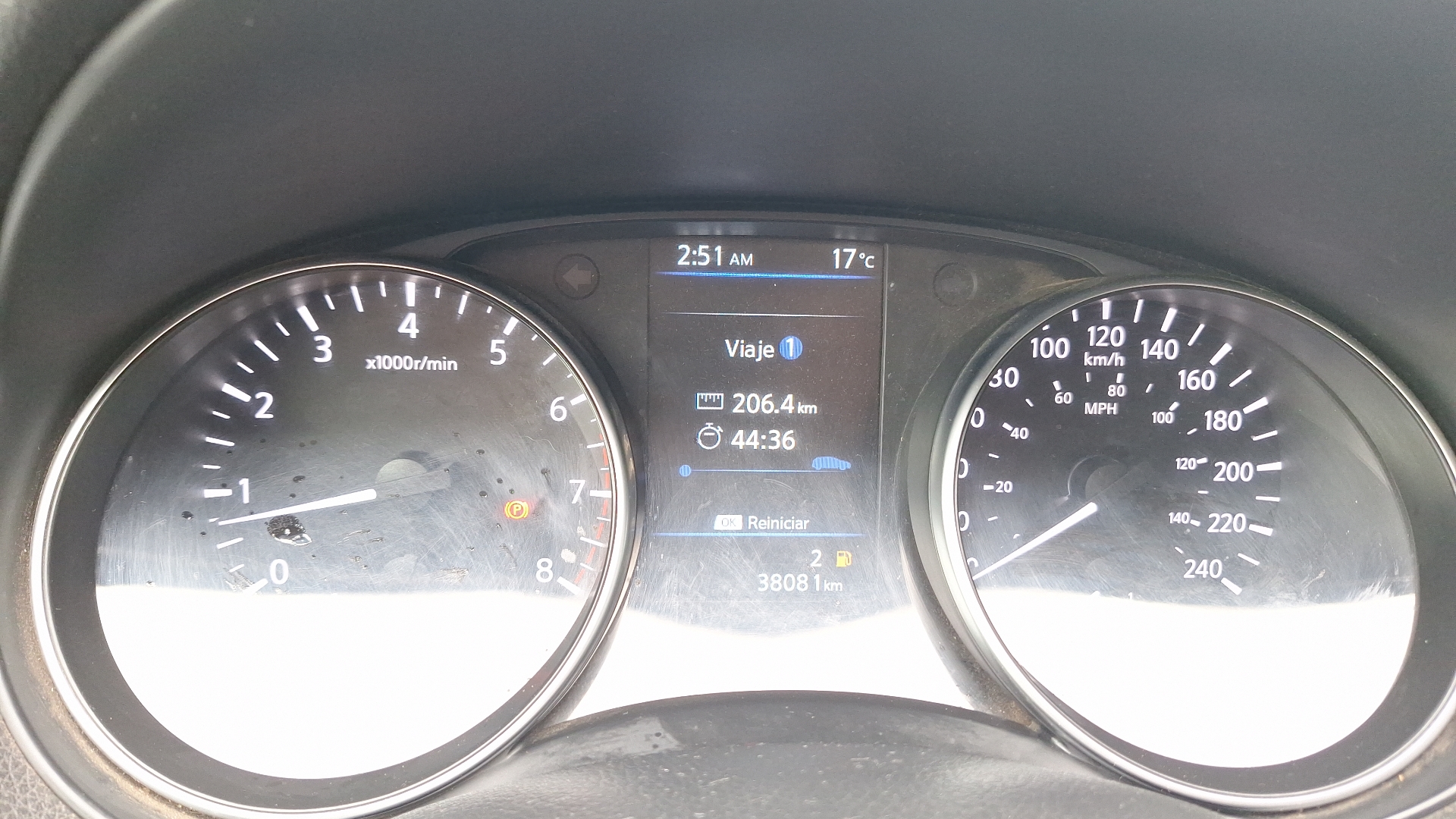 Nissan Qashqai — foto 6 de 12