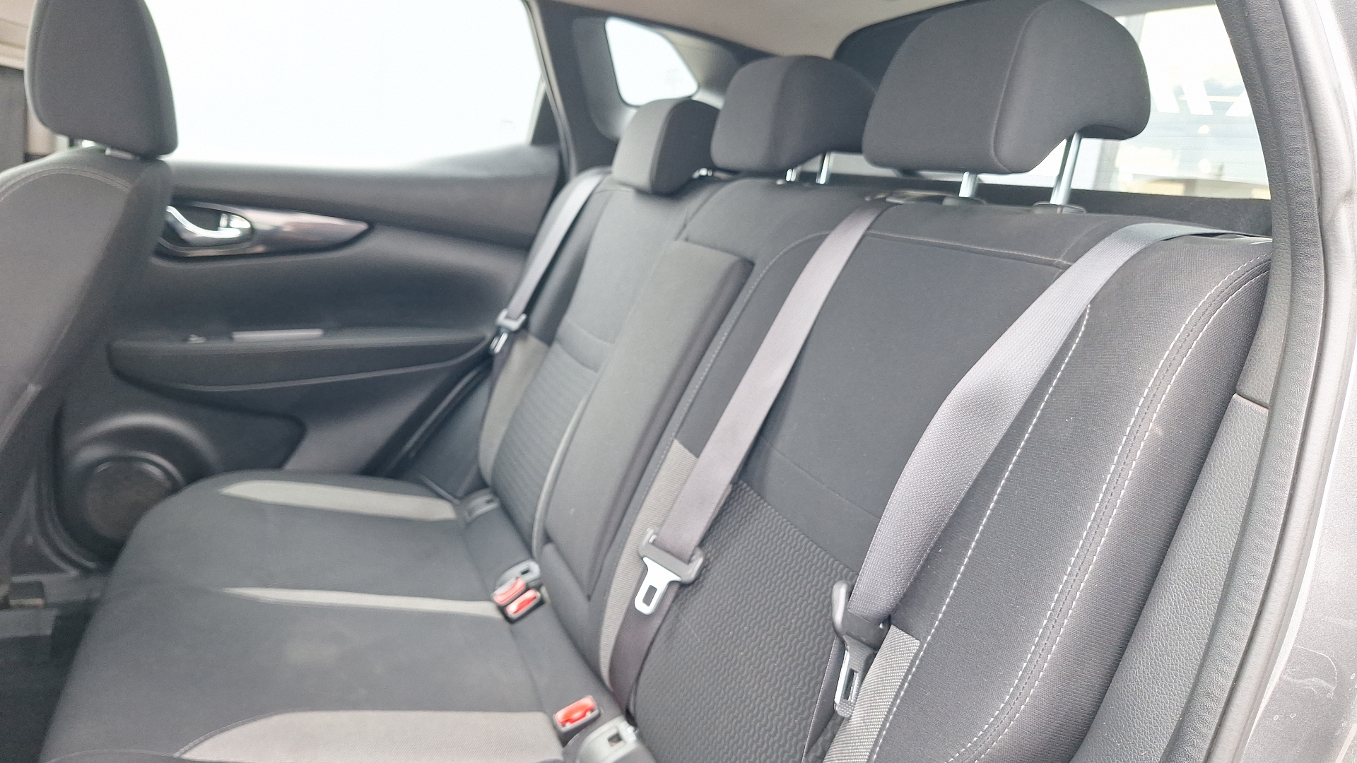 Nissan Qashqai — foto 10 de 12