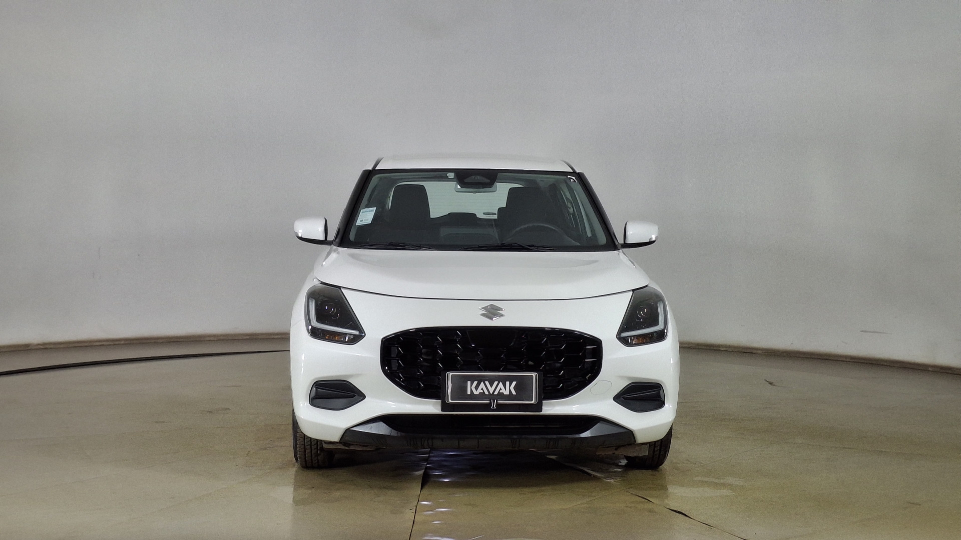 Suzuki Swift — foto 2 de 16