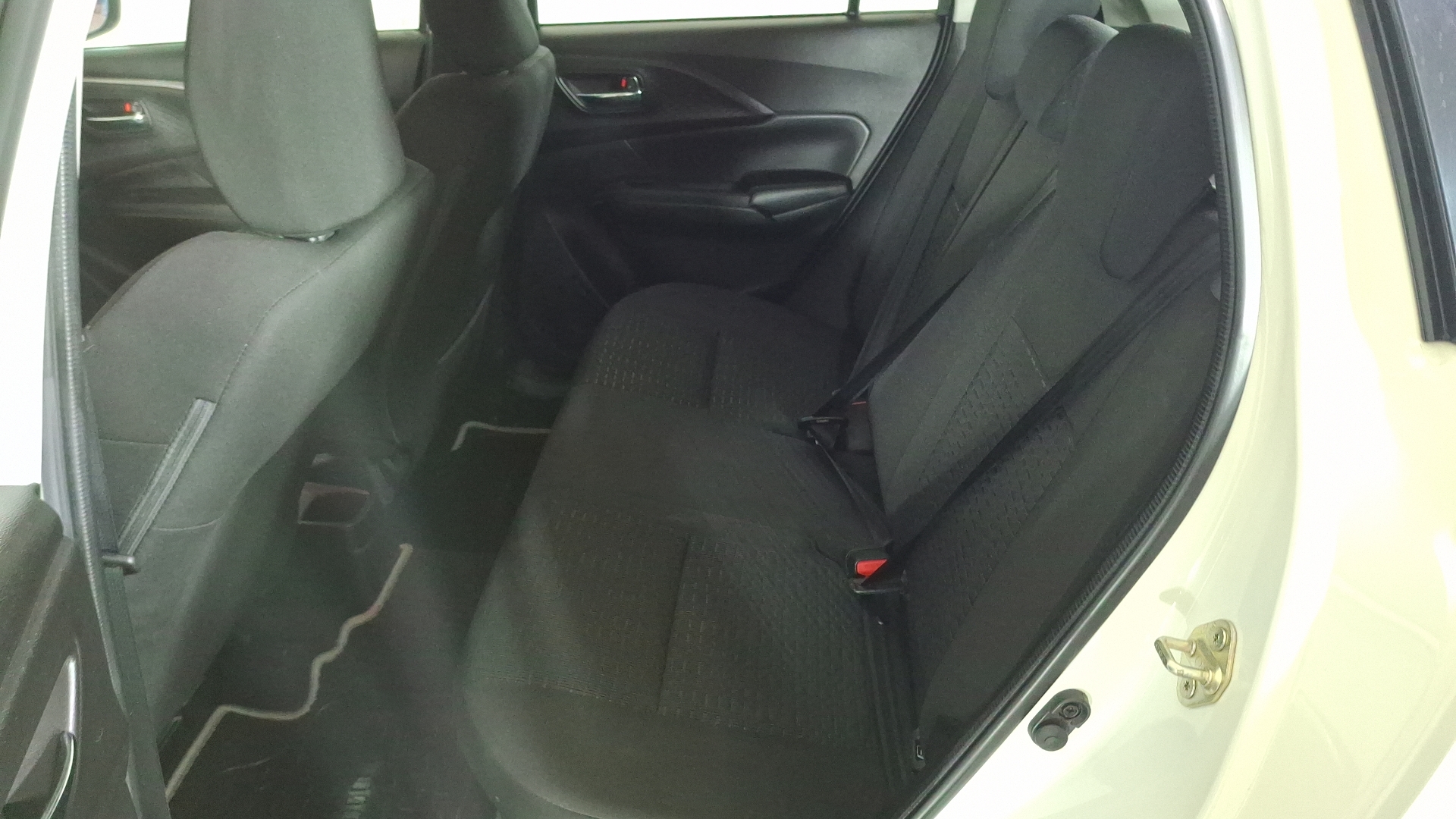 Suzuki Swift — foto 14 de 16