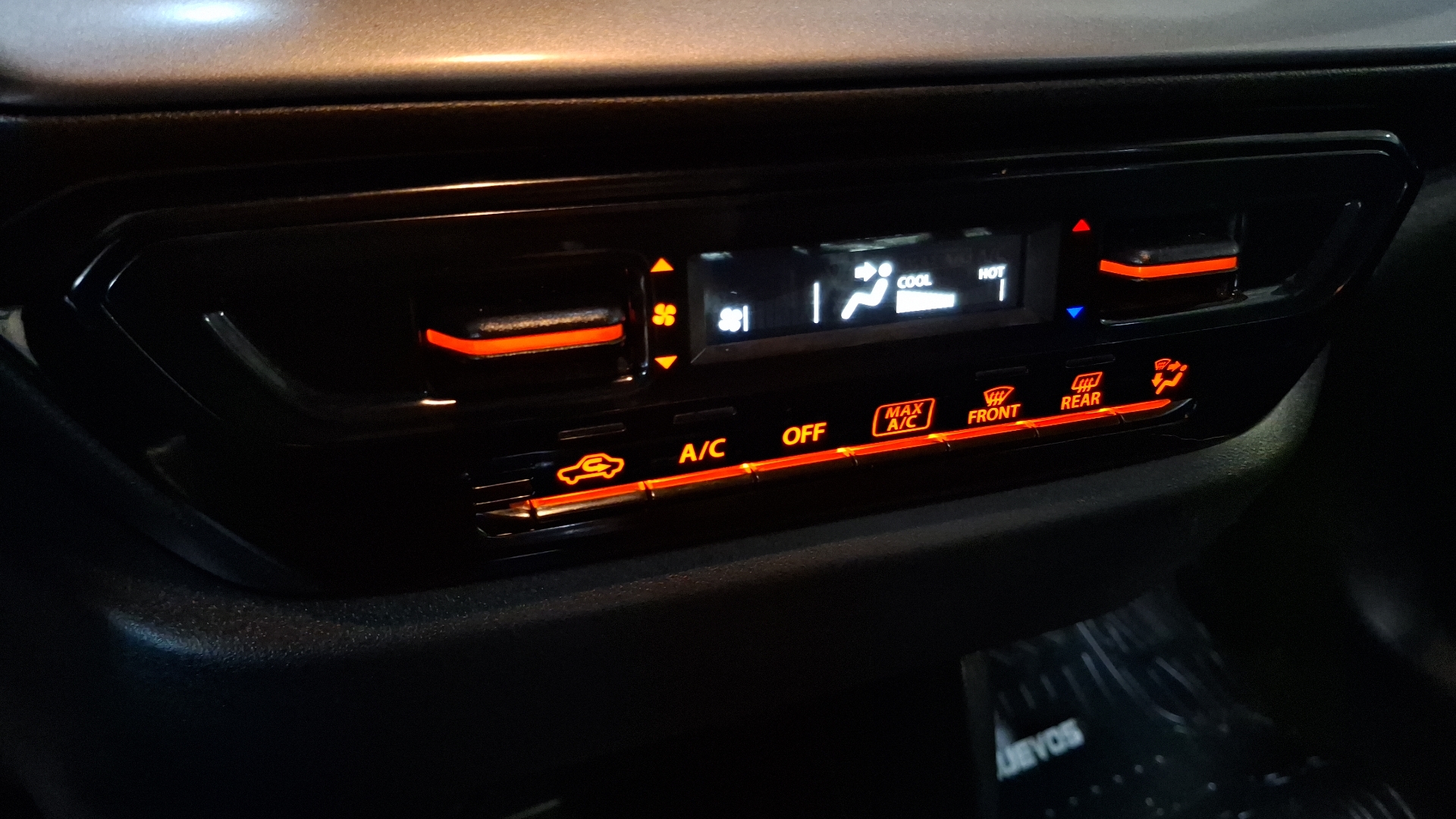 Suzuki Swift — foto 15 de 16