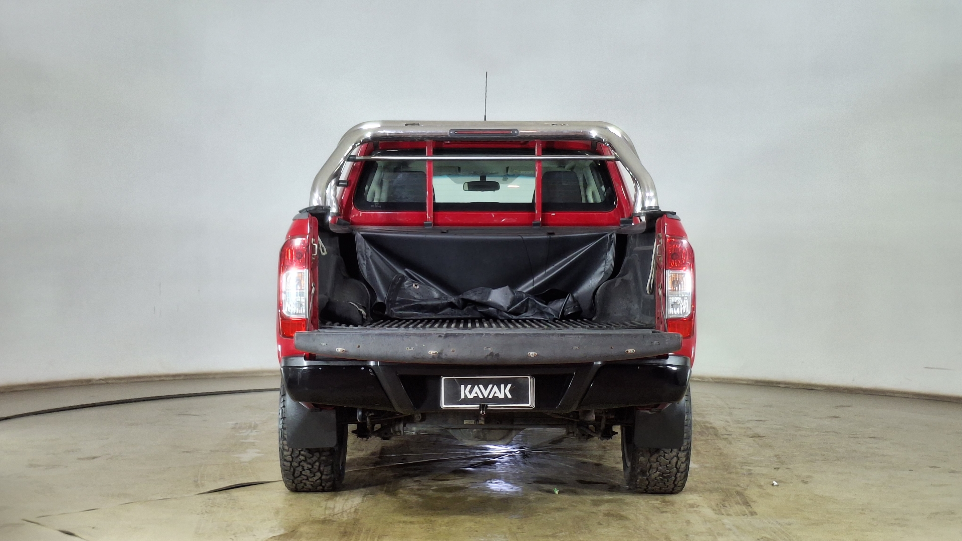 Nissan Navara — foto 6 de 15