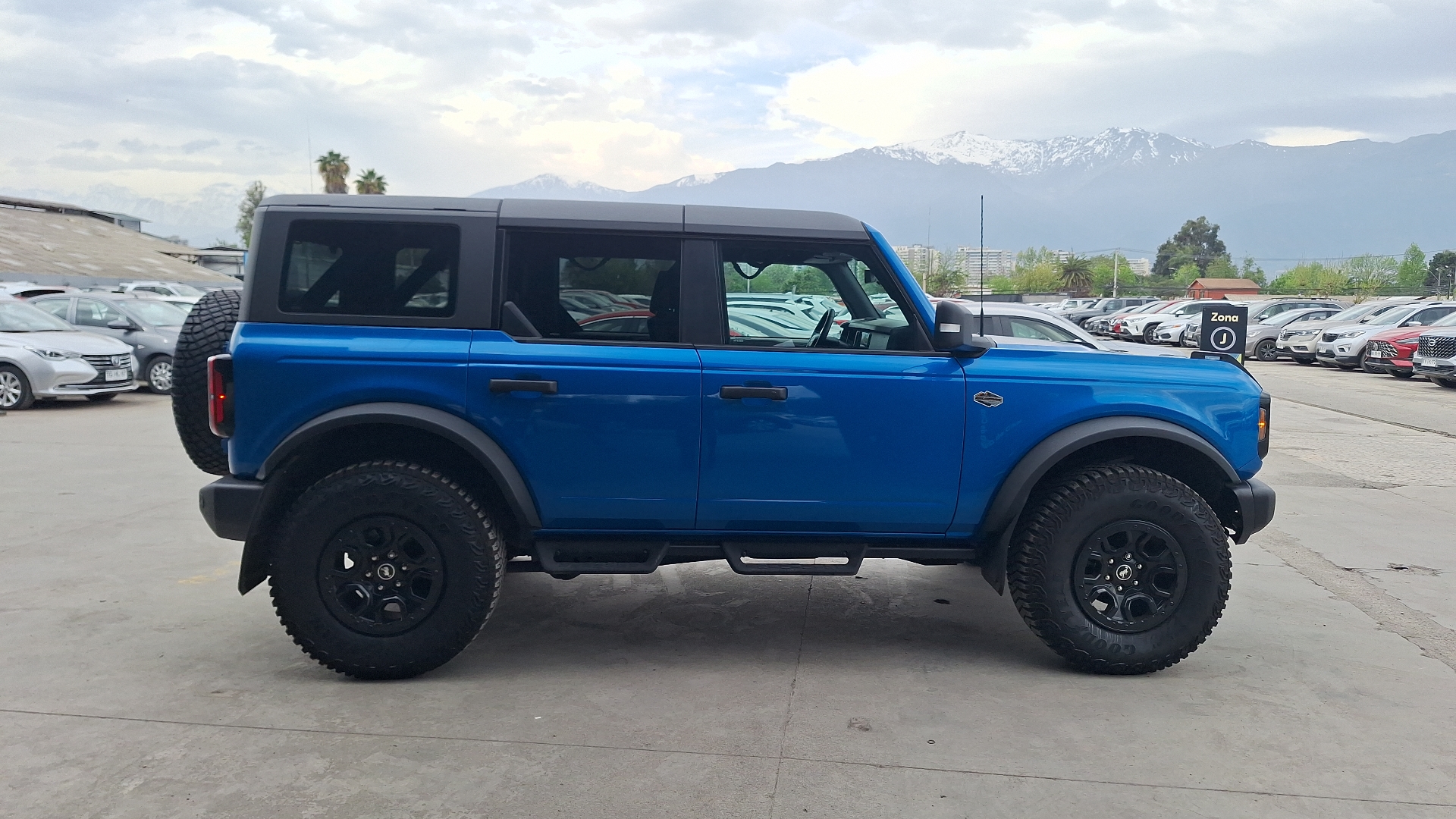 Ford Bronco — foto 5 de 15