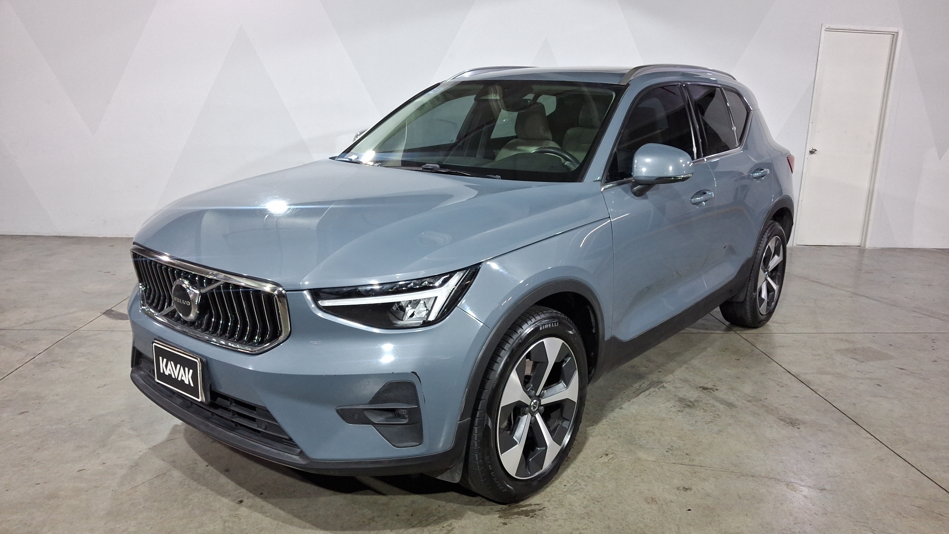 Volvo XC40 2023
