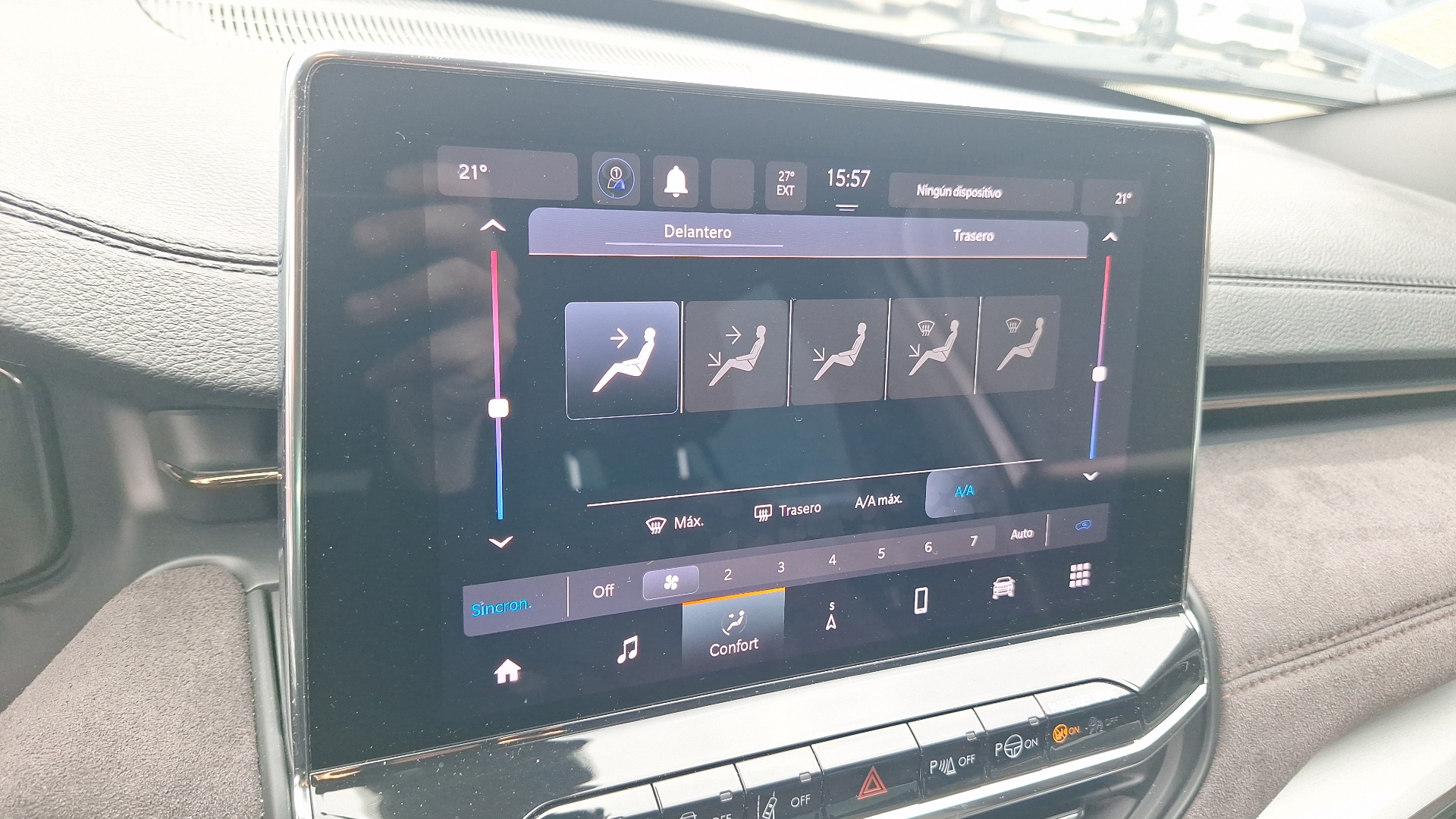 Jeep Commander — foto 17 de 17