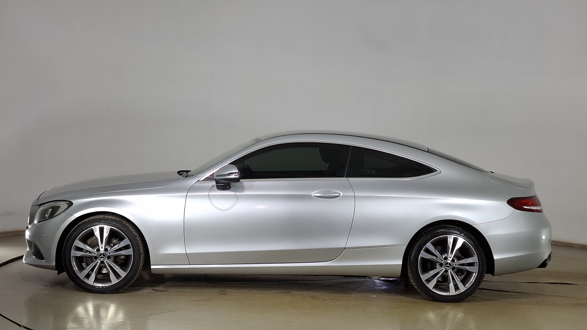 Mercedes-Benz Clase C — foto 7 de 16