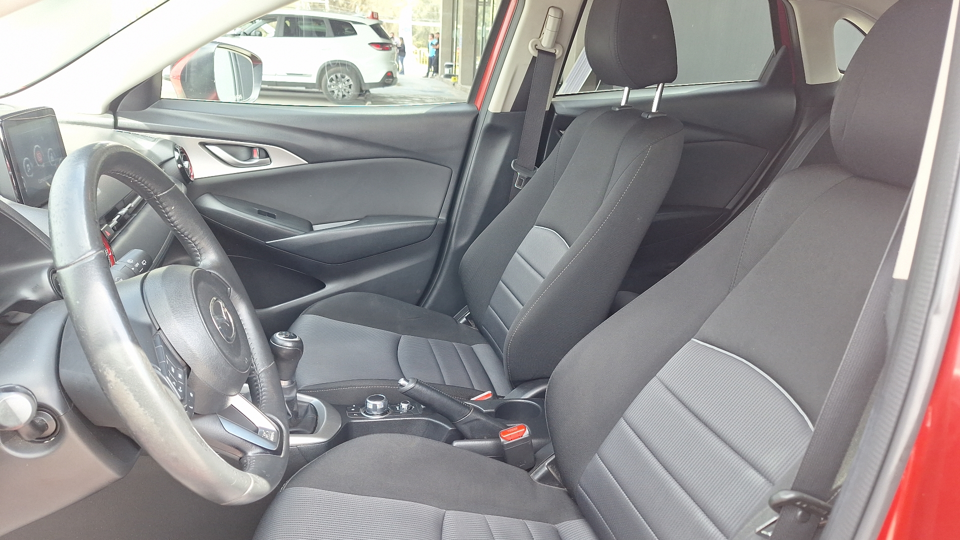 Mazda CX-3 — foto 14 de 15