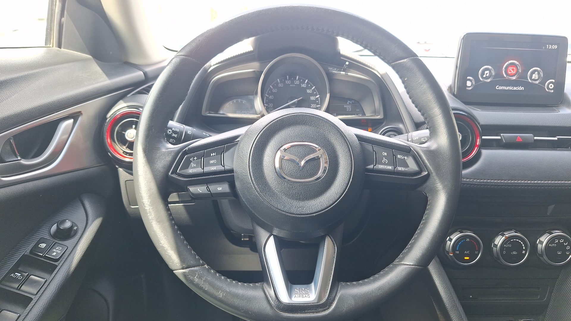 Mazda CX-3 — foto 8 de 15