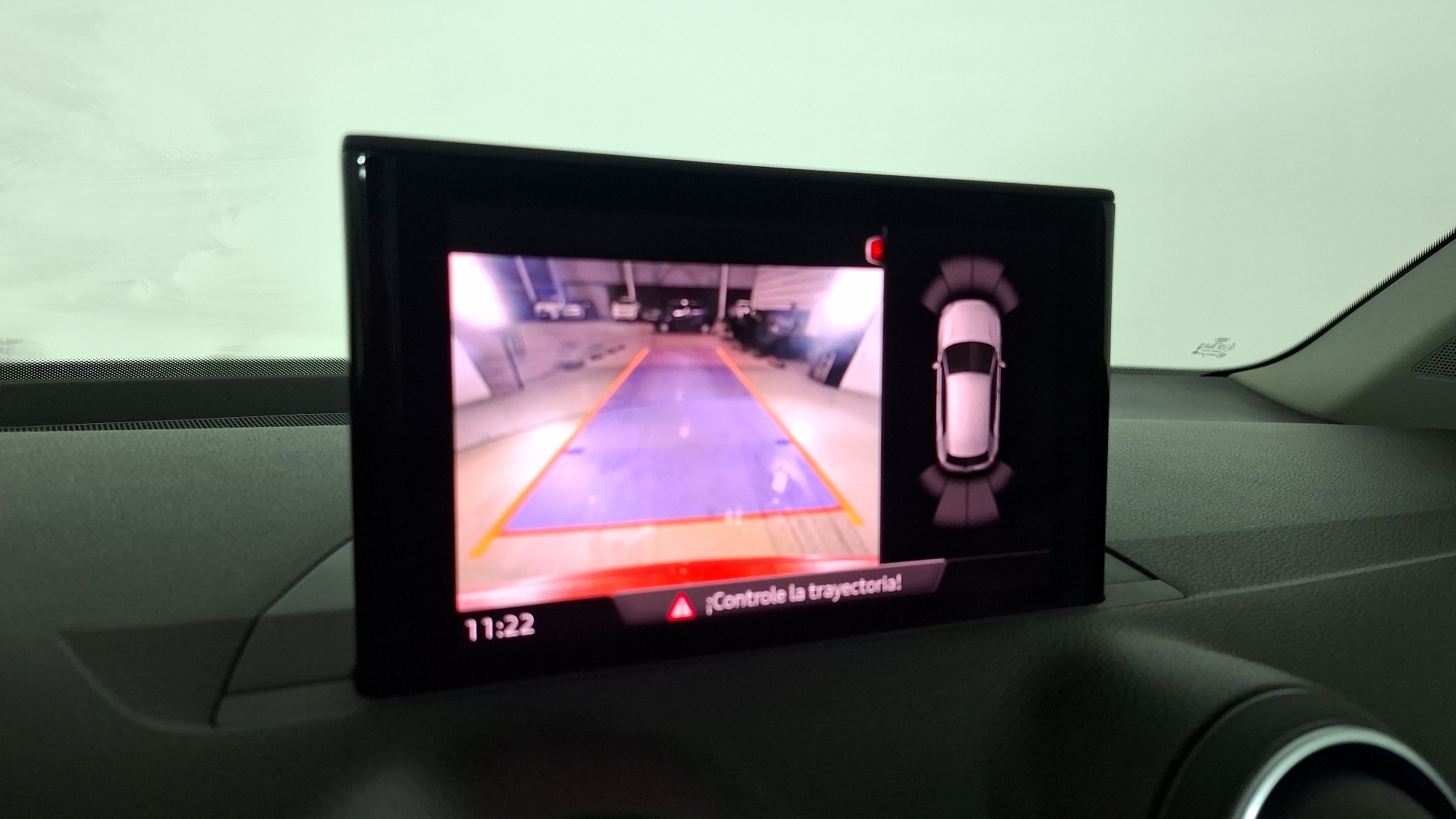Audi Q2 — foto 12 de 17