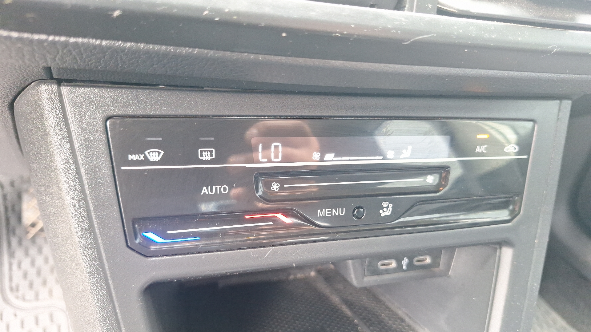 Volkswagen Polo — foto 15 de 15