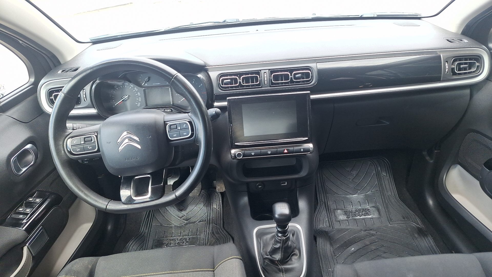 Citroën C3 — foto 6 de 14
