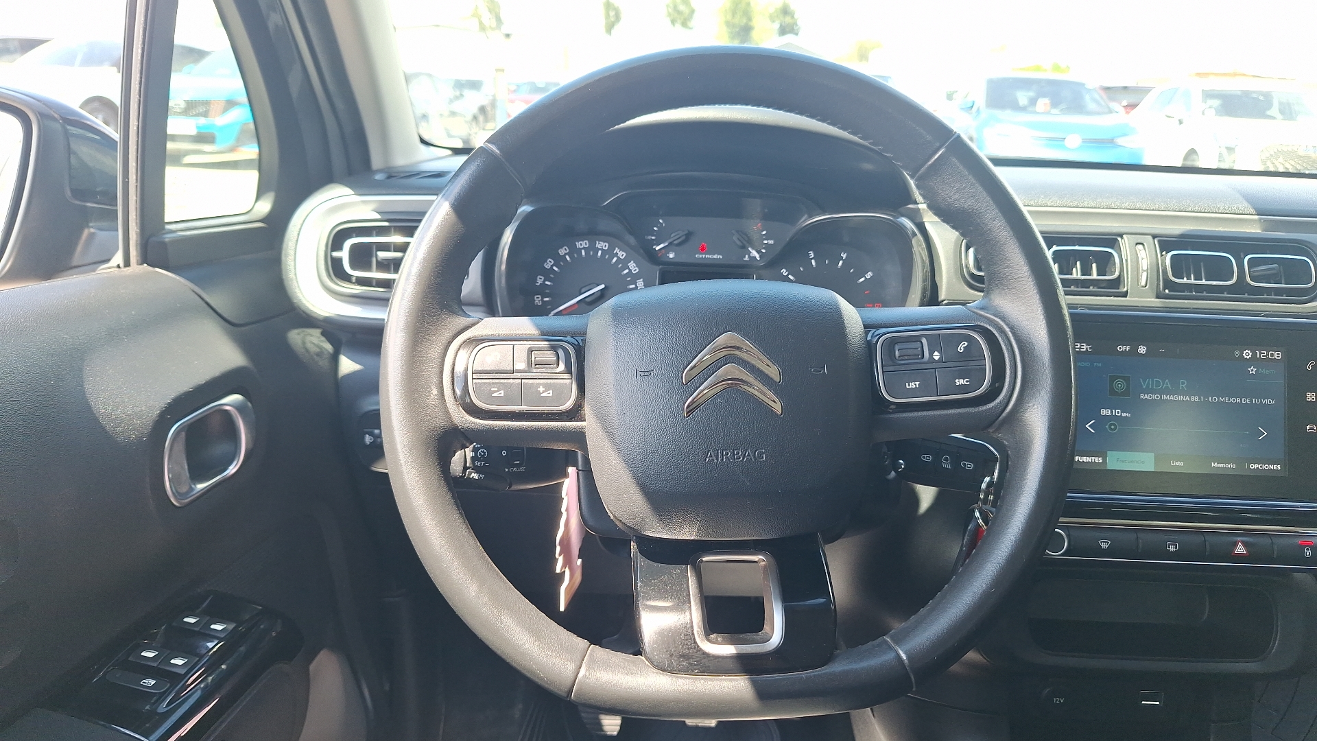 Citroën C3 — foto 8 de 14