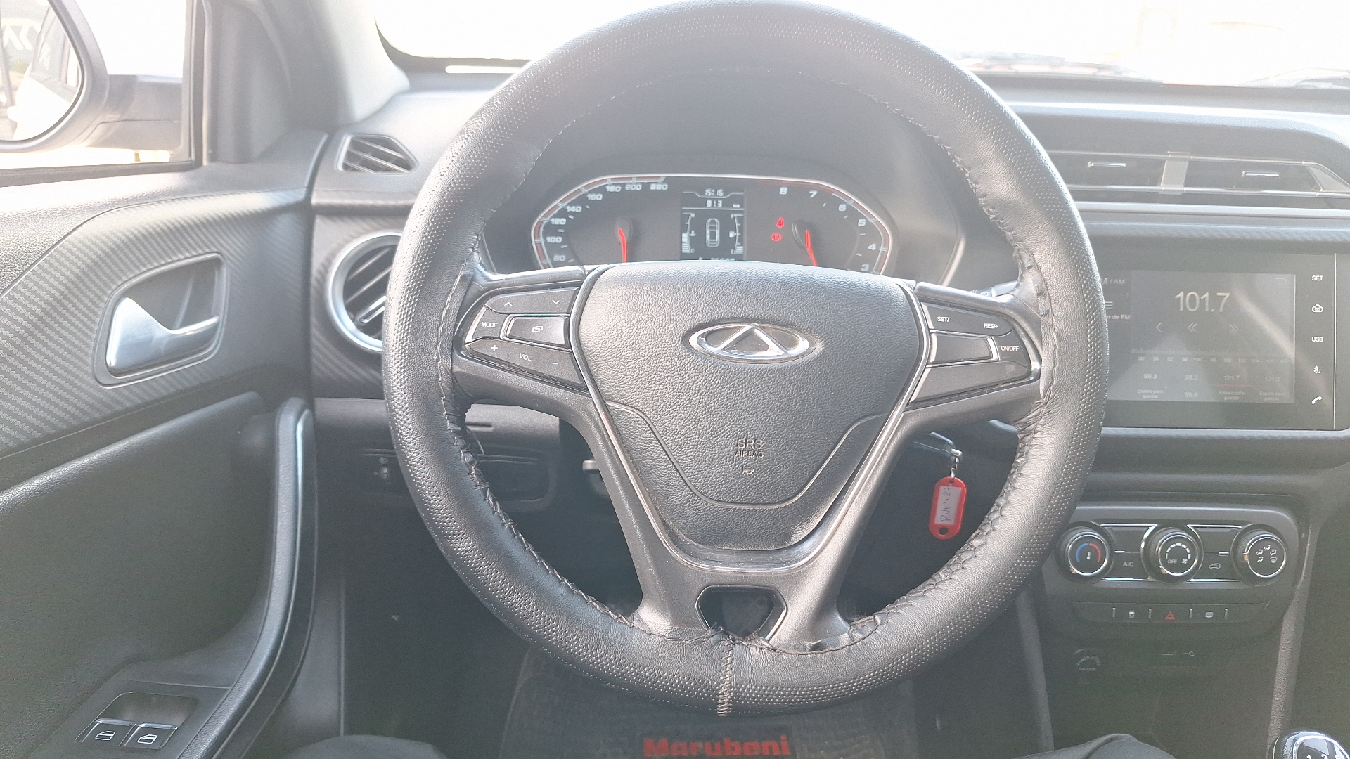 Chery Tiggo 2 — foto 8 de 15