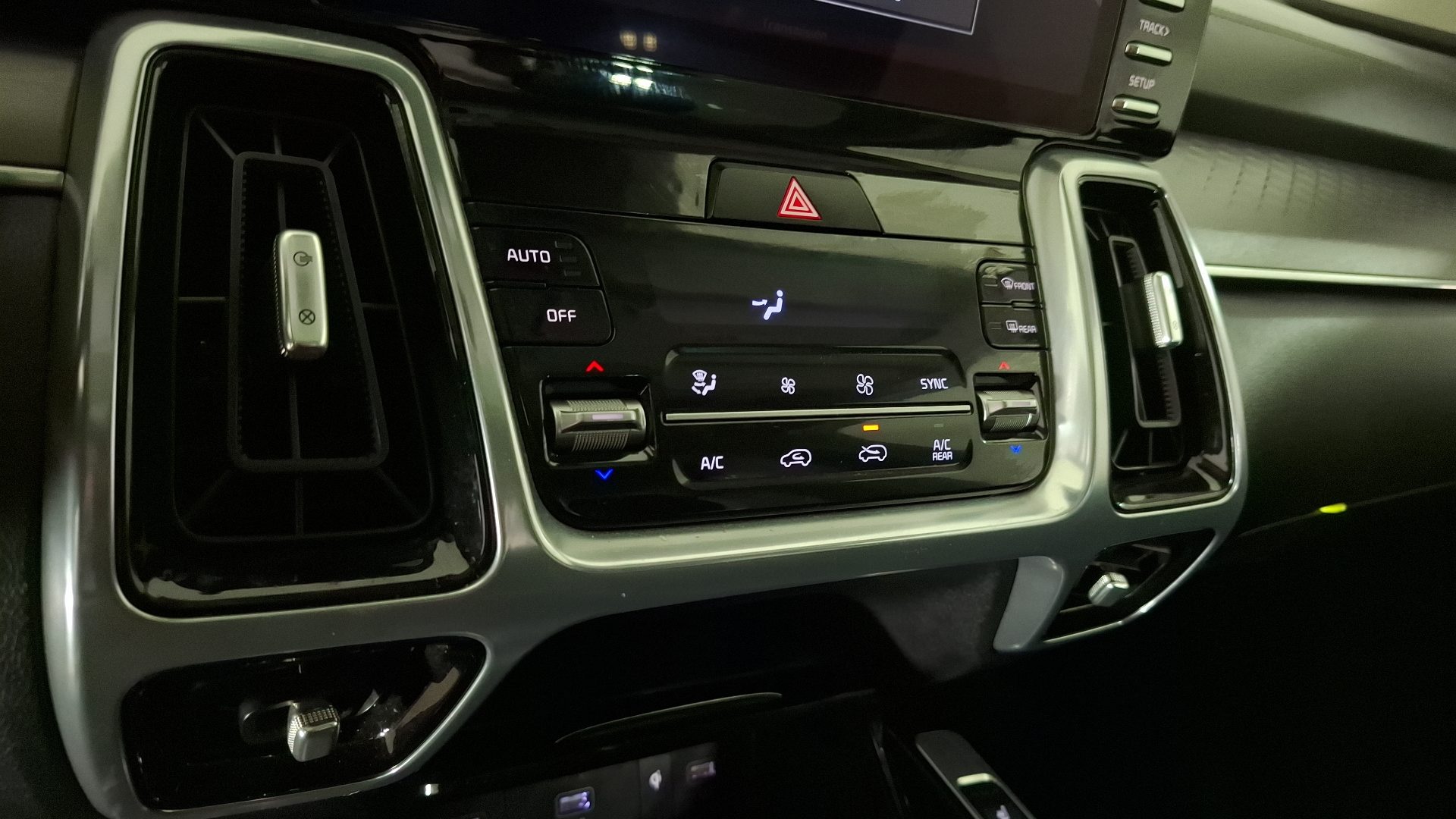 KIA Sorento — foto 17 de 18