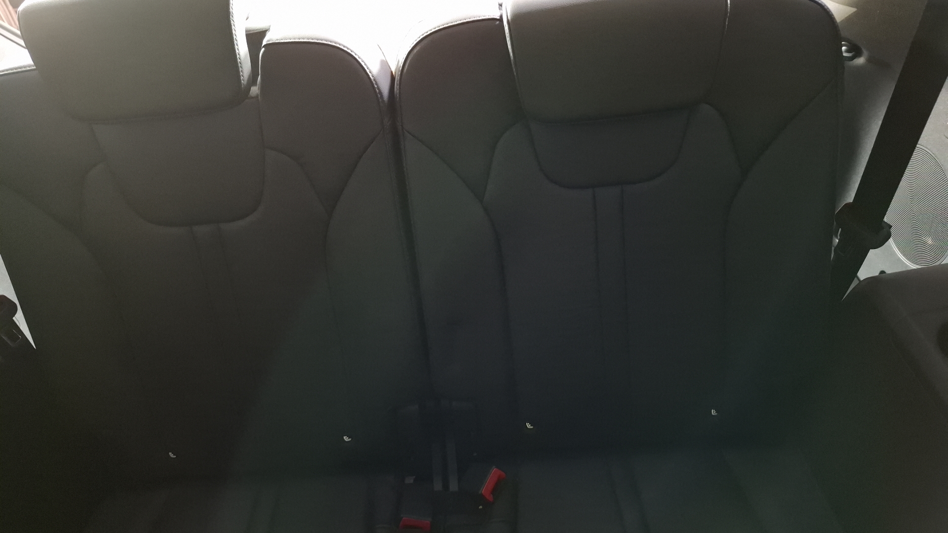 KIA Sorento — foto 16 de 18