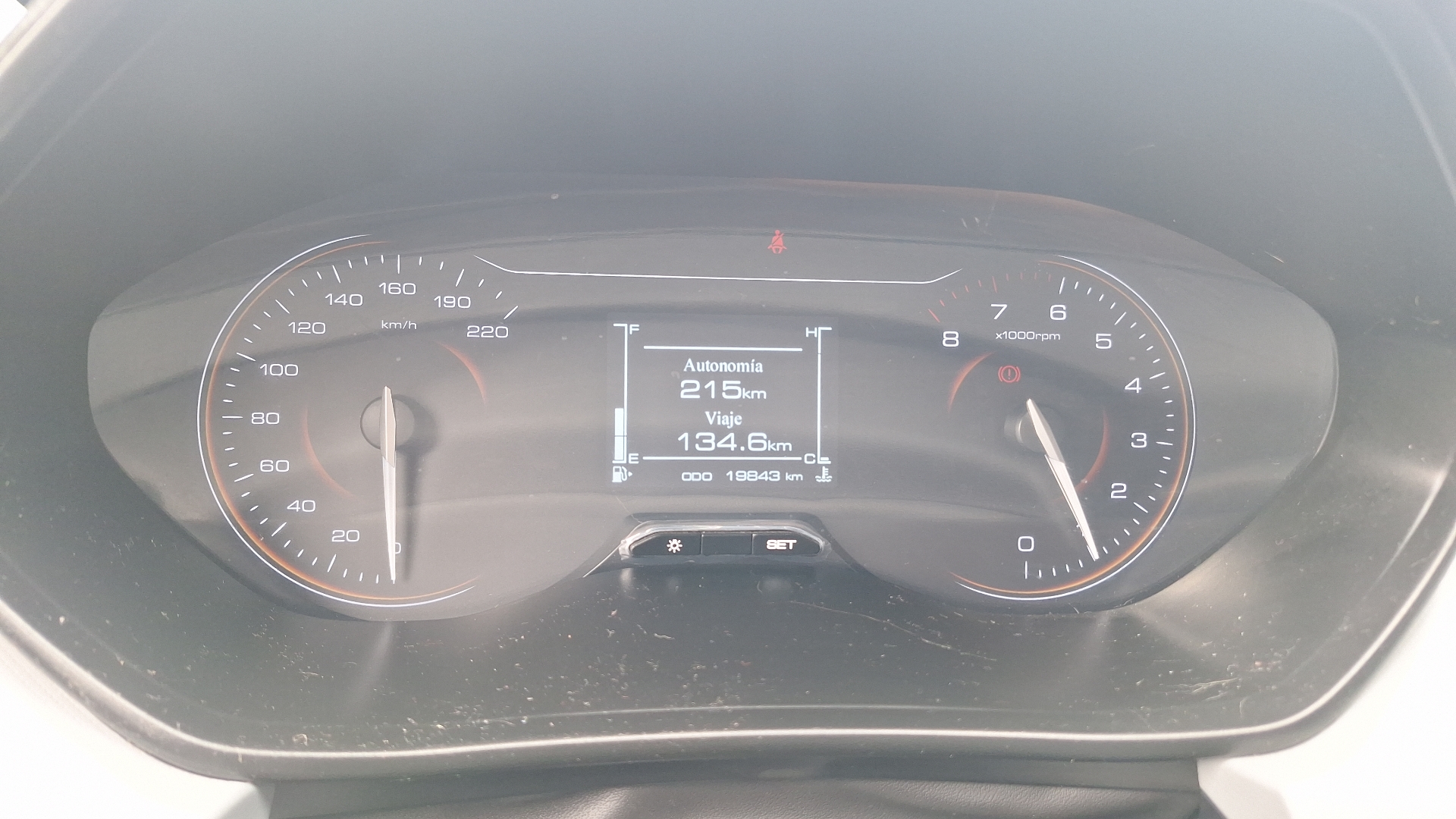 Chevrolet Sail — foto 9 de 15