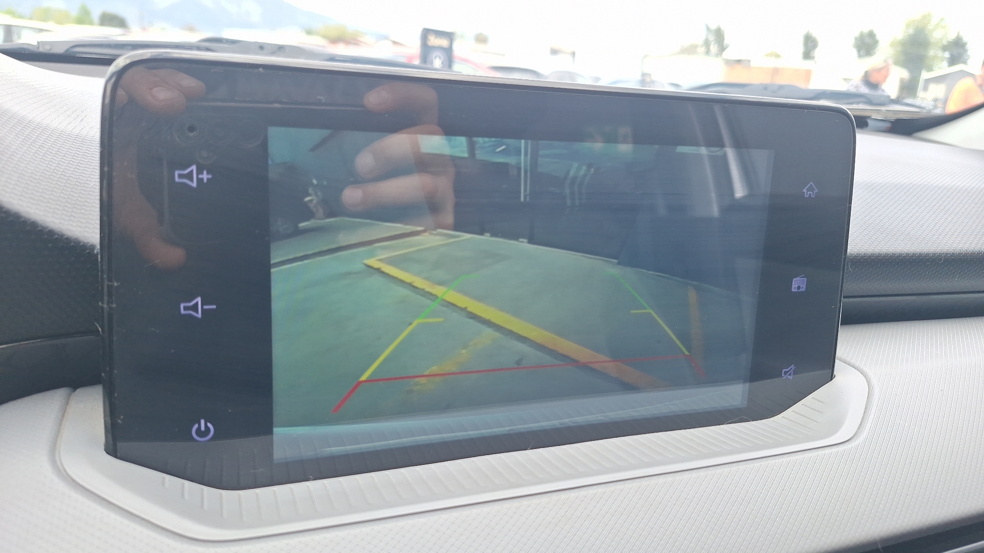 Chevrolet Sail — foto 12 de 15