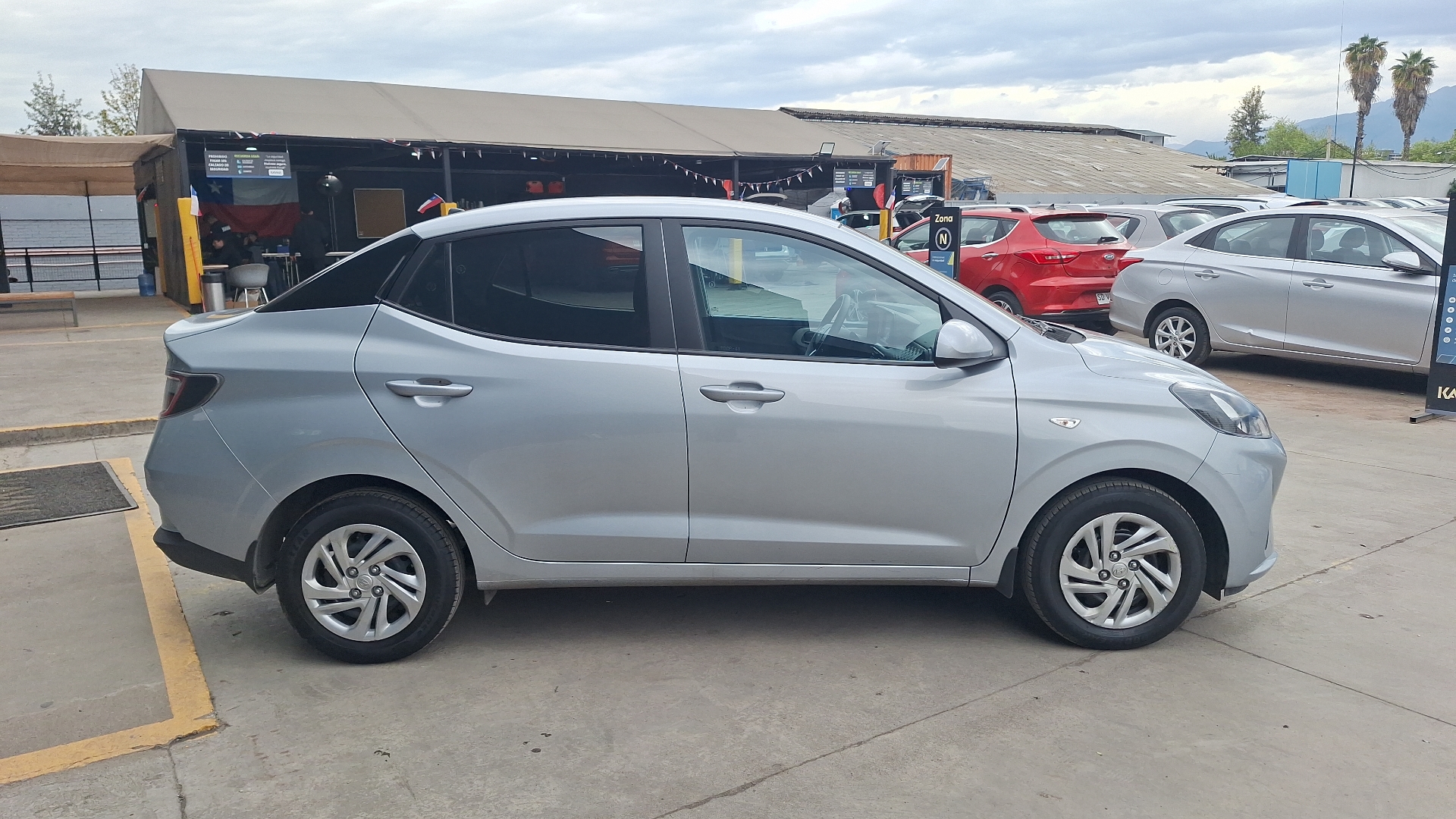 Hyundai Grand I10 — foto 5 de 15