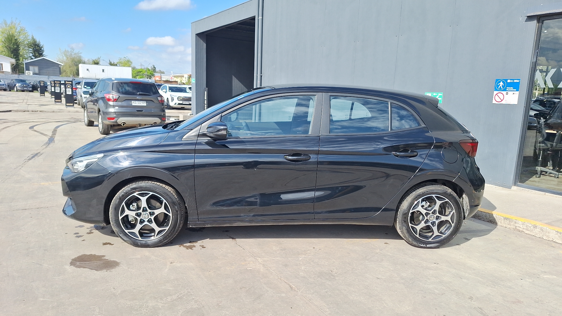 MG 3 — foto 2 de 15