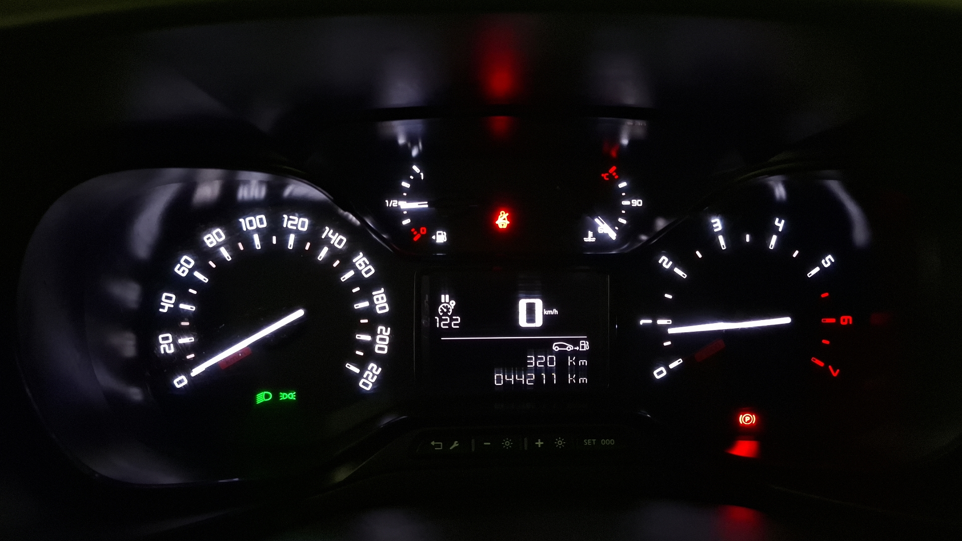 Citroën Berlingo — foto 9 de 14