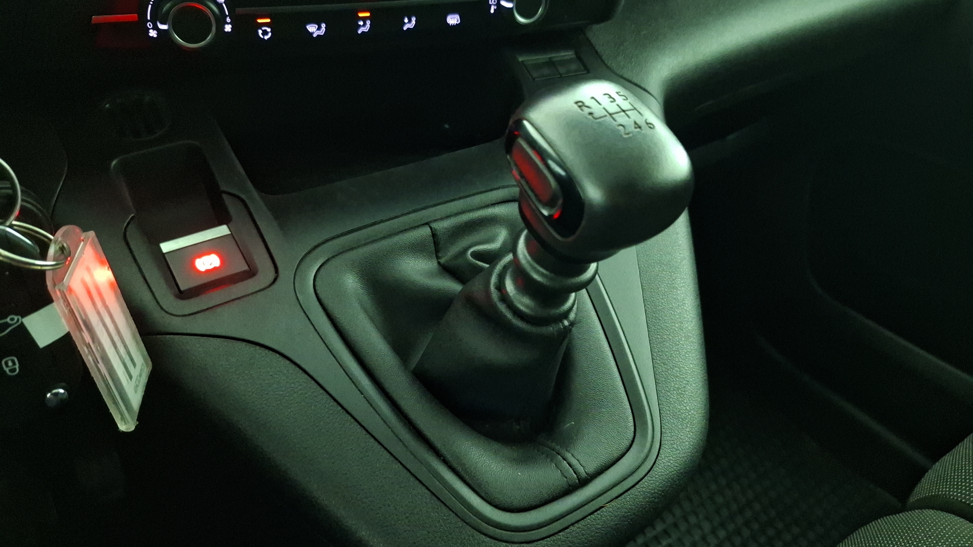 Citroën Berlingo — foto 11 de 14