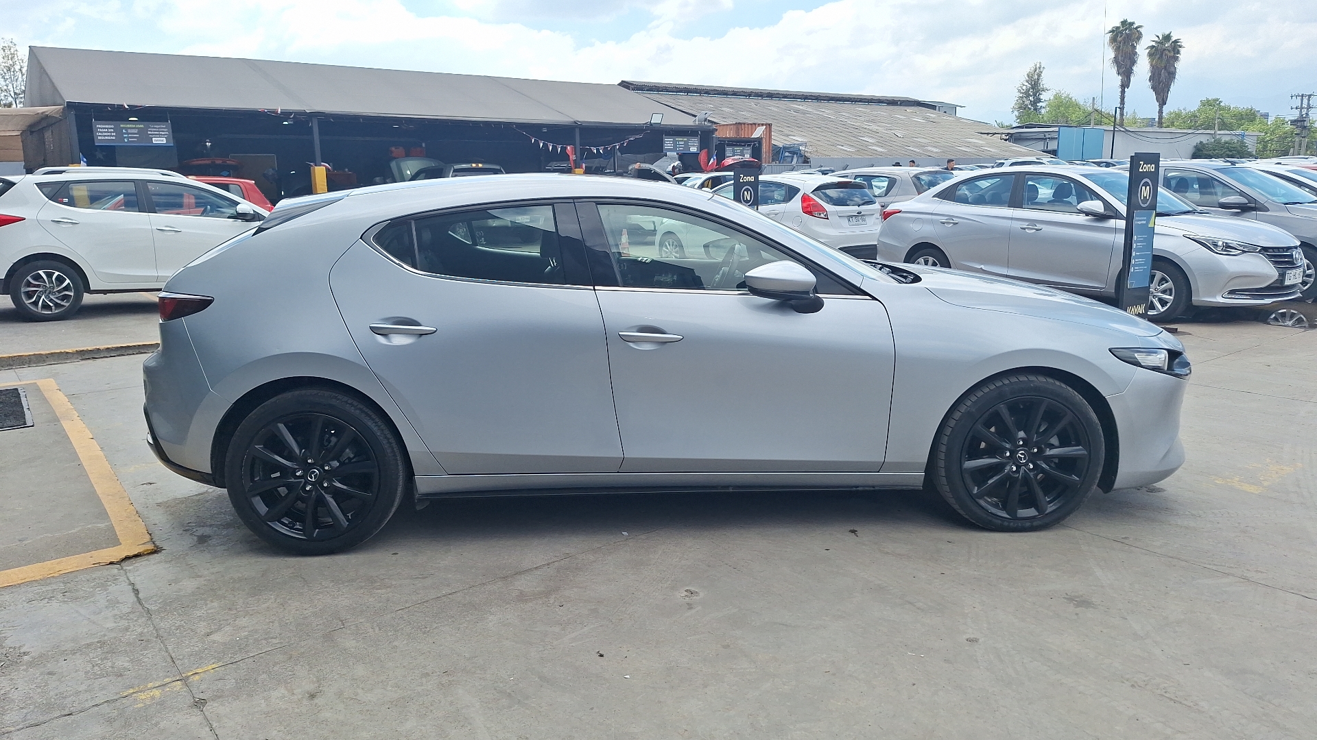 Mazda 3 — foto 5 de 16