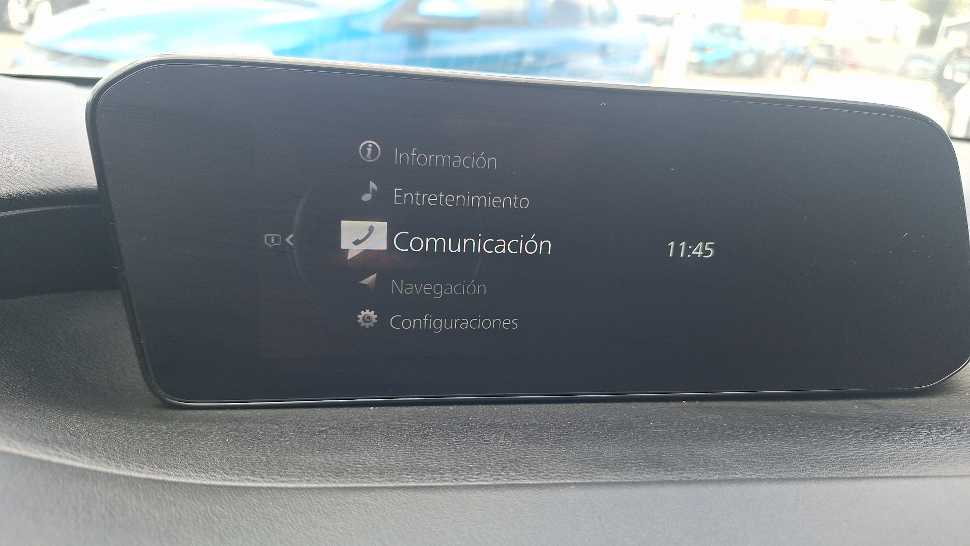 Mazda 3 — foto 10 de 16