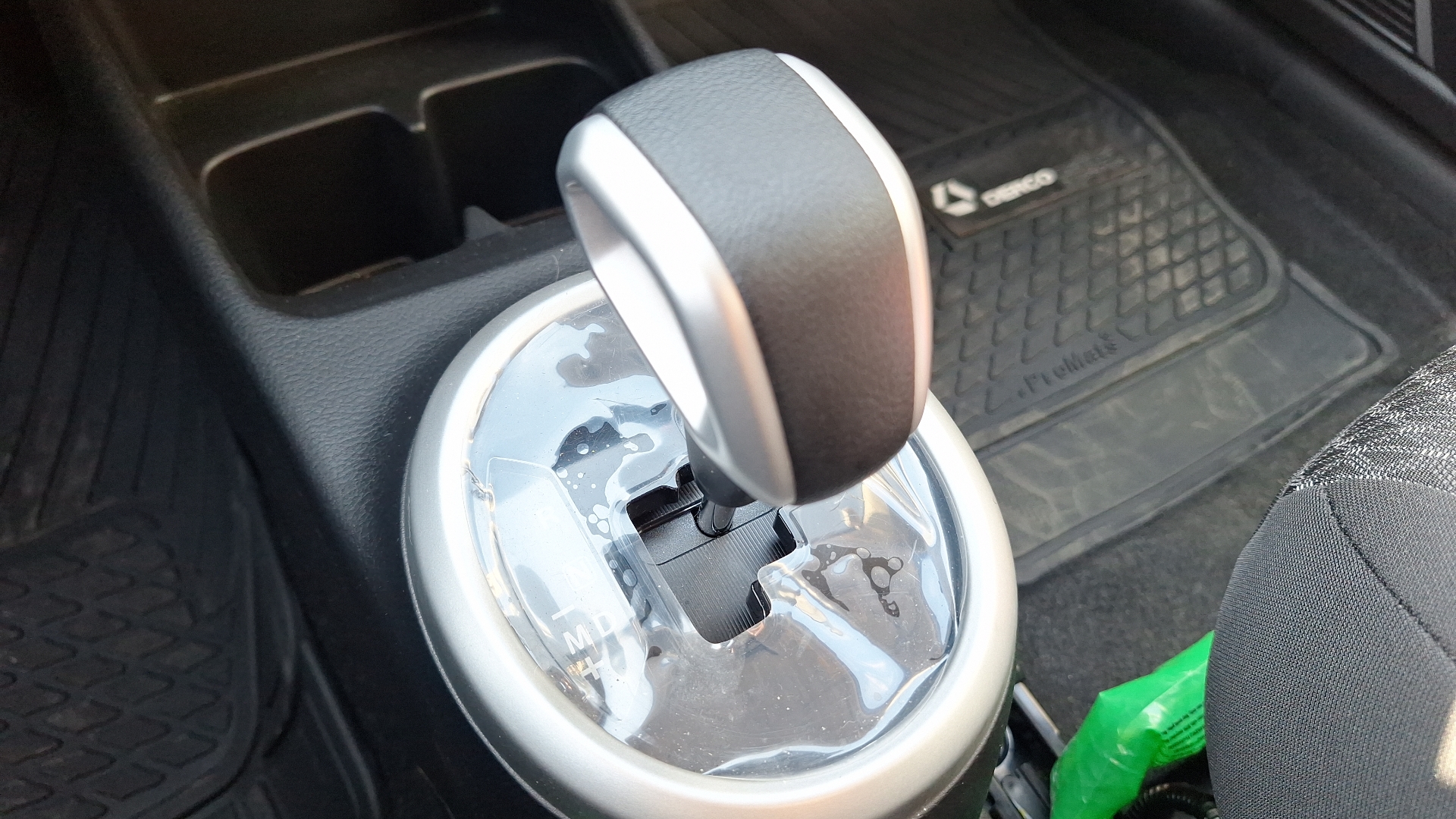 Suzuki Celerio — foto 11 de 15