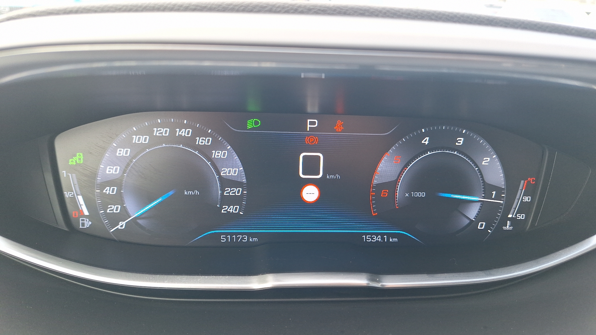 Peugeot 3008 — foto 9 de 16