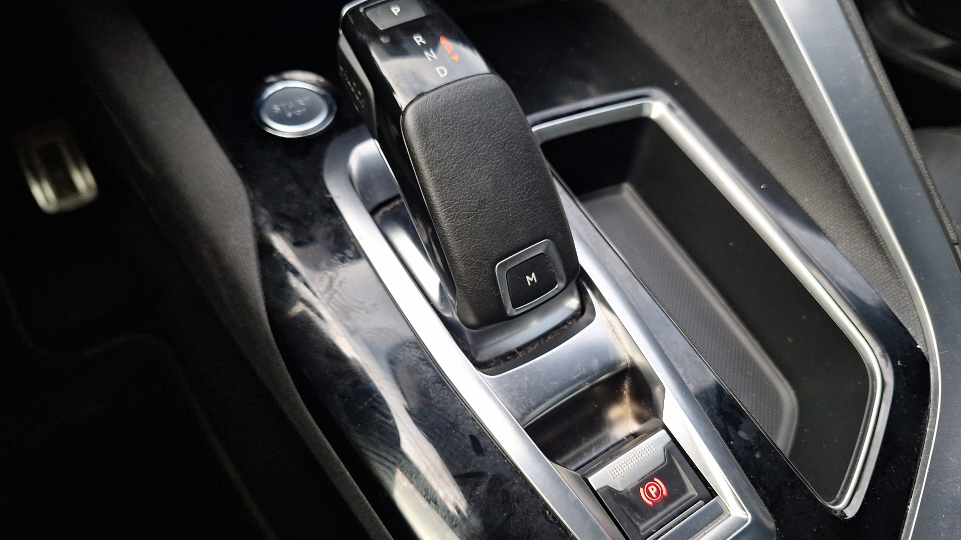 Peugeot 3008 — foto 11 de 16