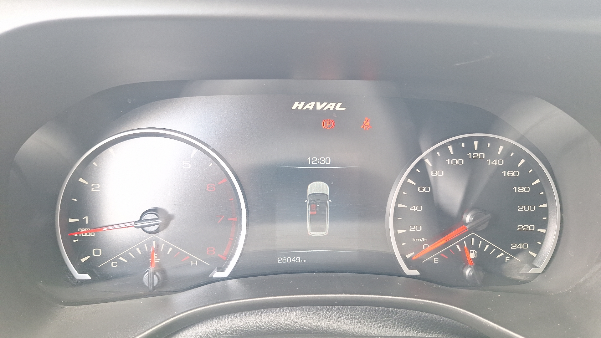 Haval Jolion — foto 9 de 15
