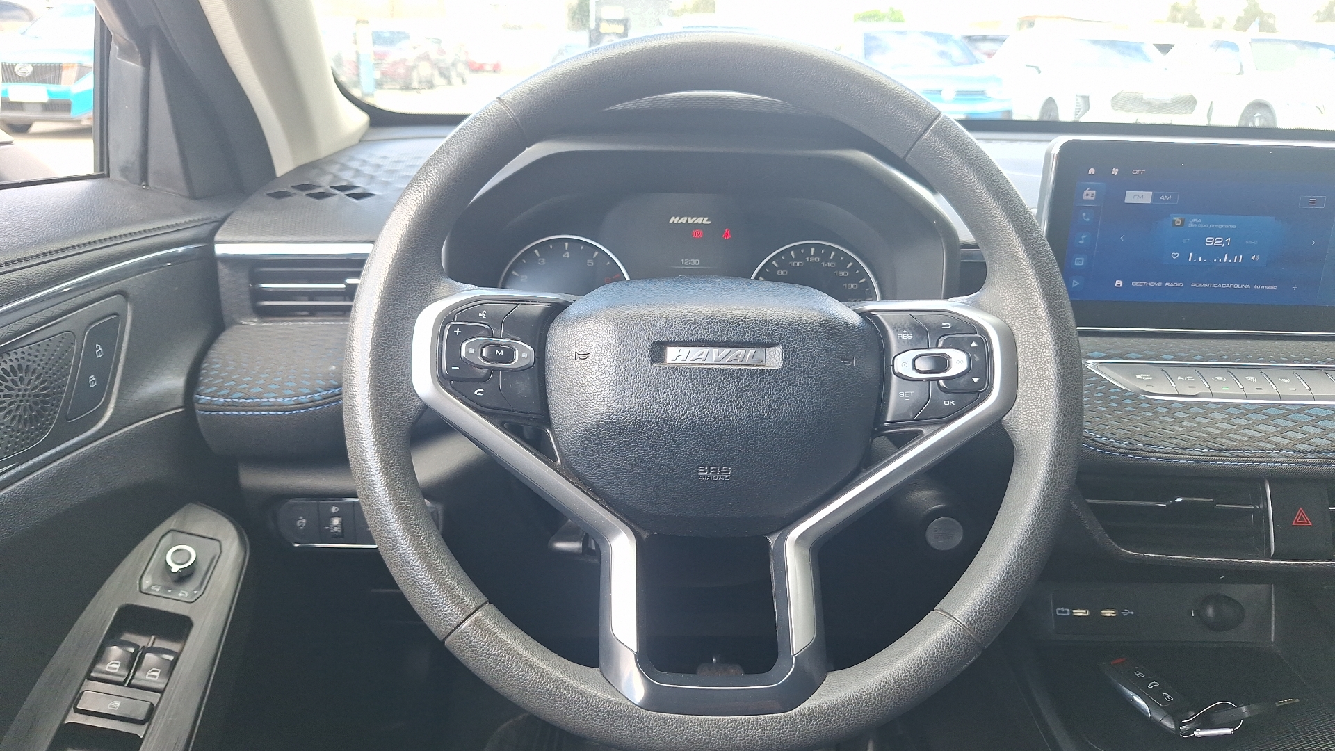Haval Jolion — foto 8 de 15