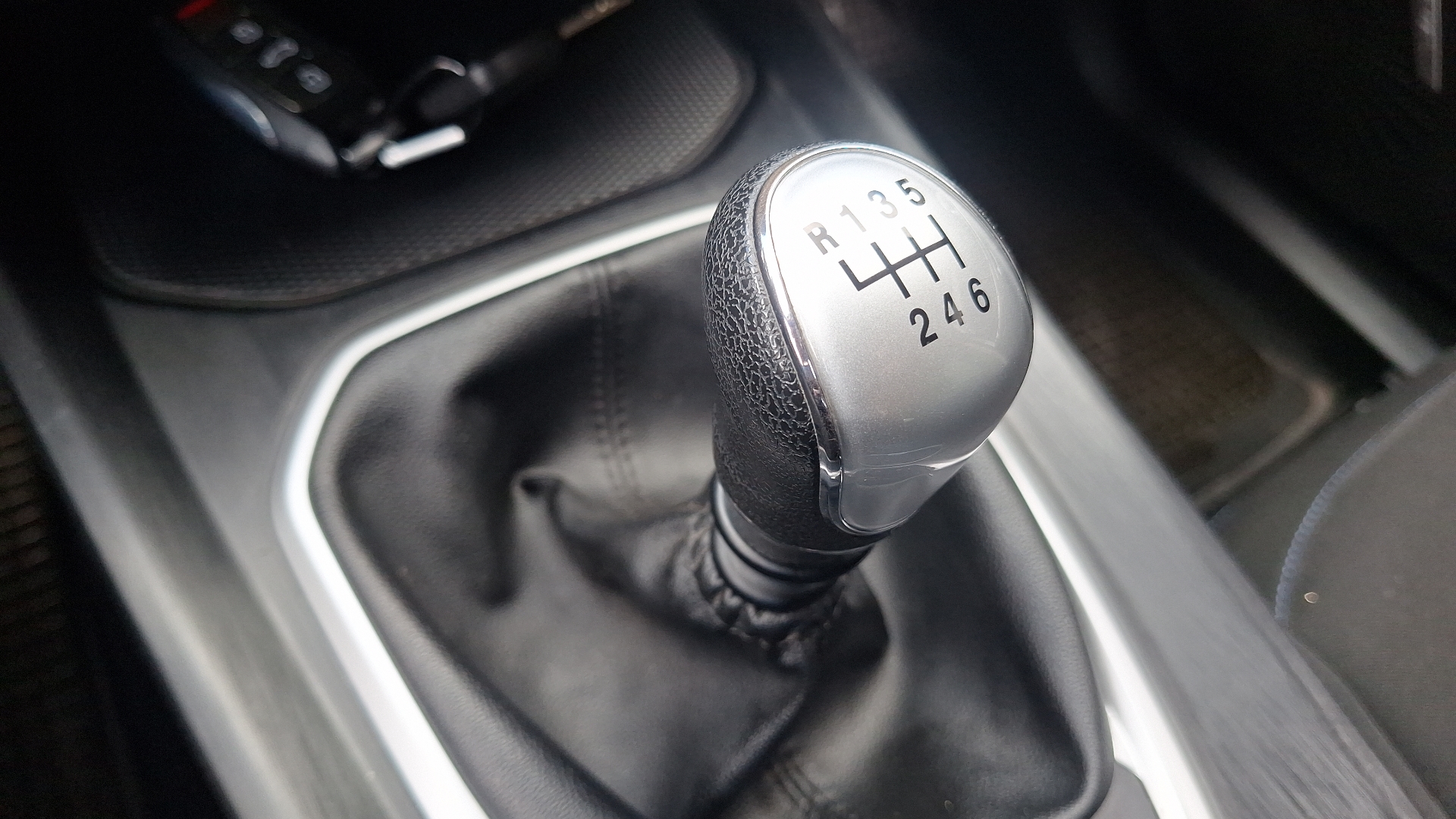 Haval Jolion — foto 11 de 15