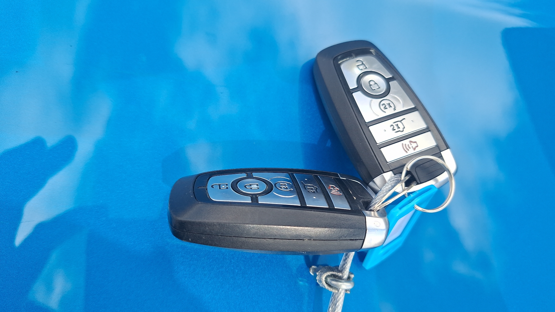 Ford Escape — foto 7 de 16
