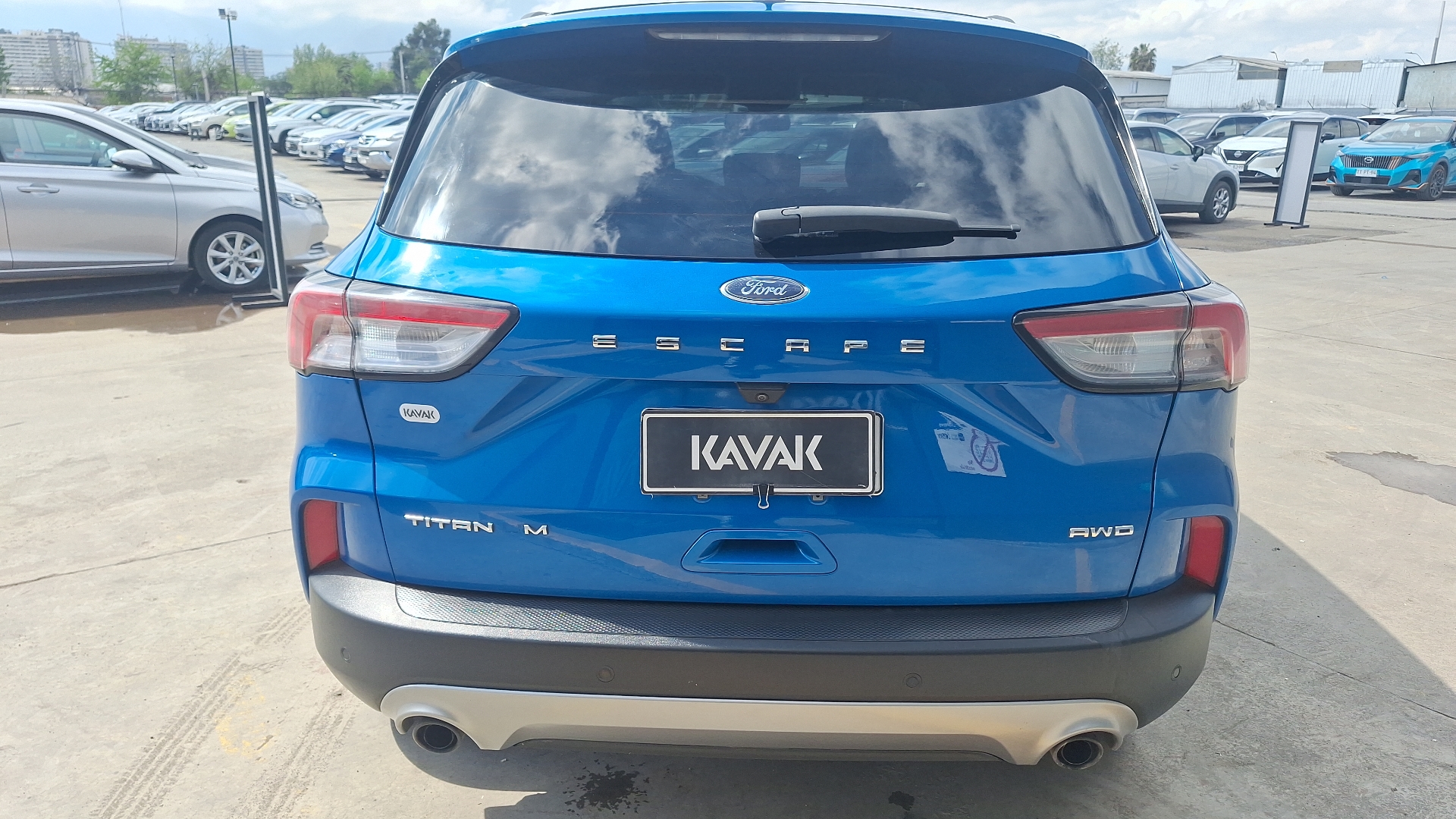 Ford Escape — foto 3 de 16