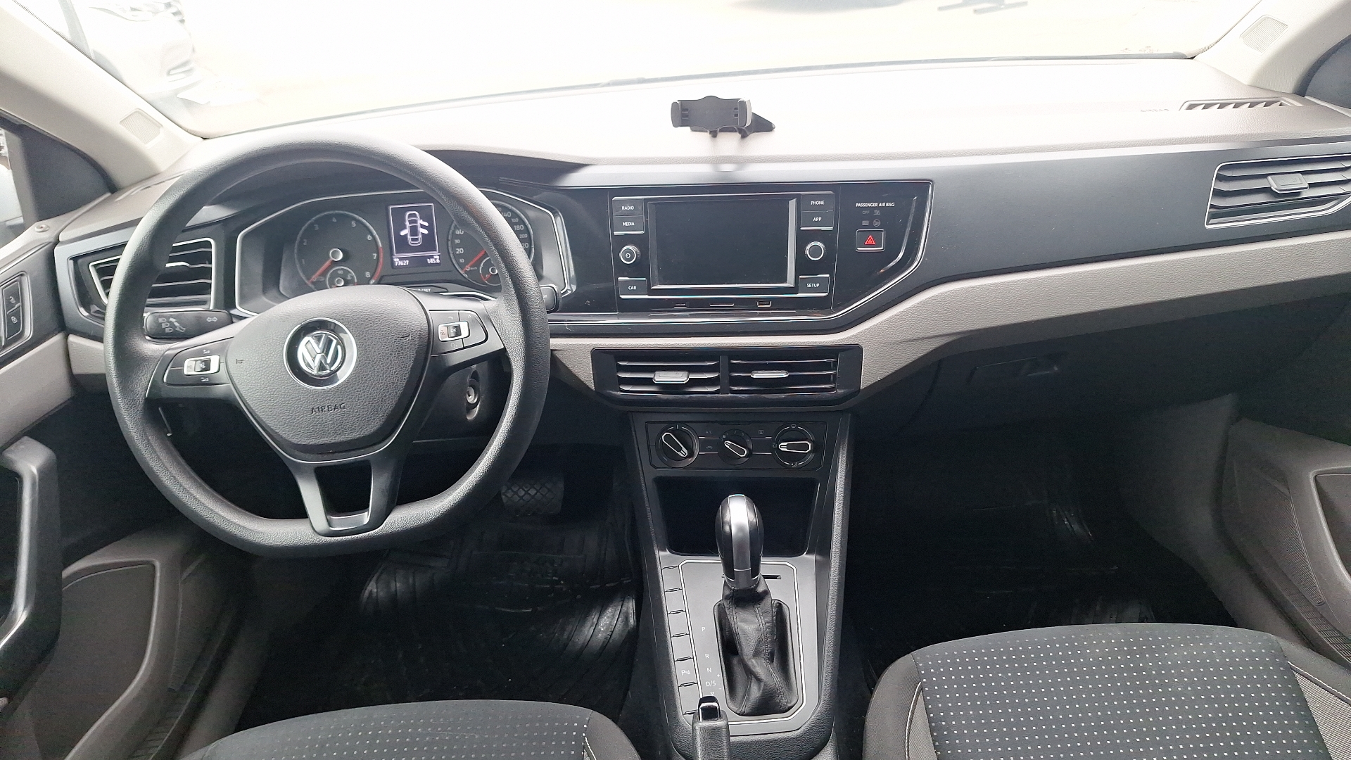 Volkswagen Virtus — foto 6 de 14