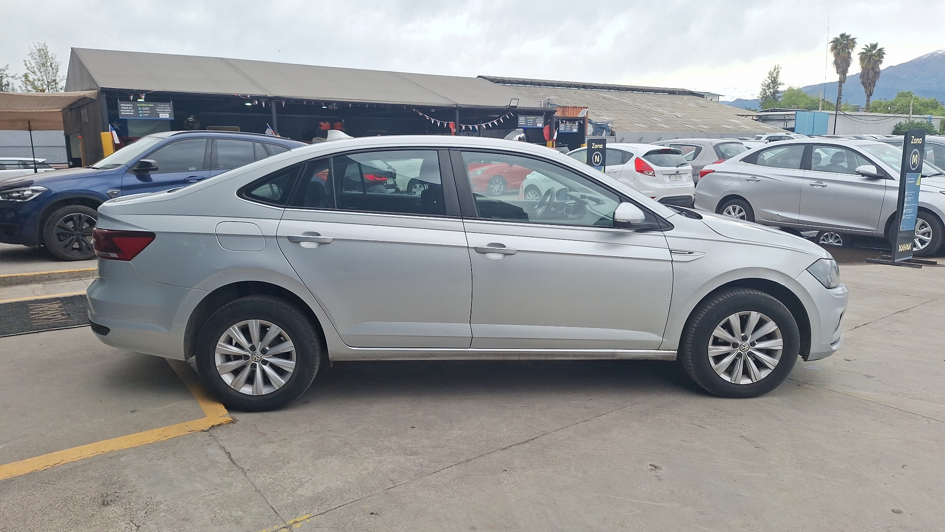 Volkswagen Virtus — foto 5 de 14