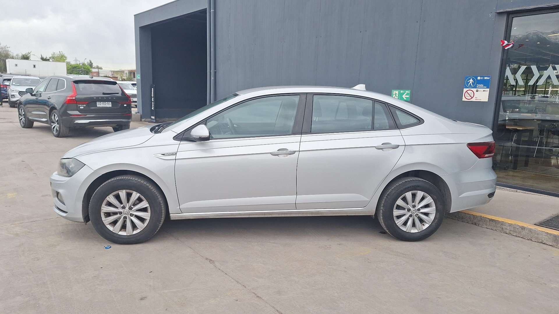 Volkswagen Virtus — foto 2 de 14