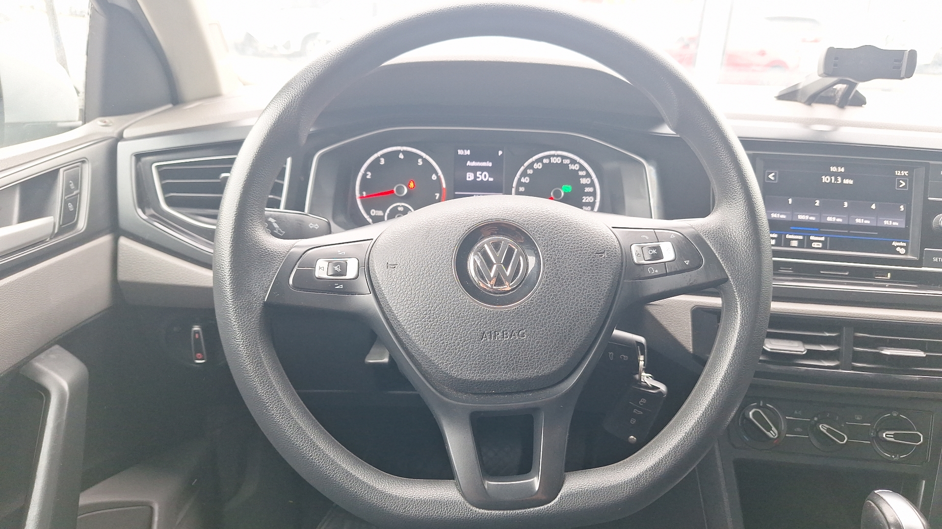 Volkswagen Virtus — foto 8 de 14