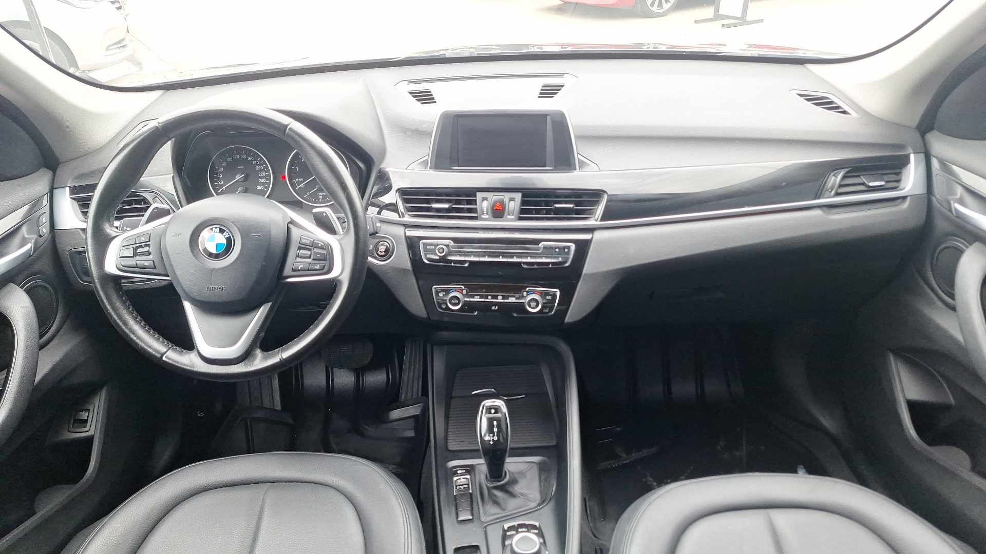 BMW X1 — foto 6 de 15
