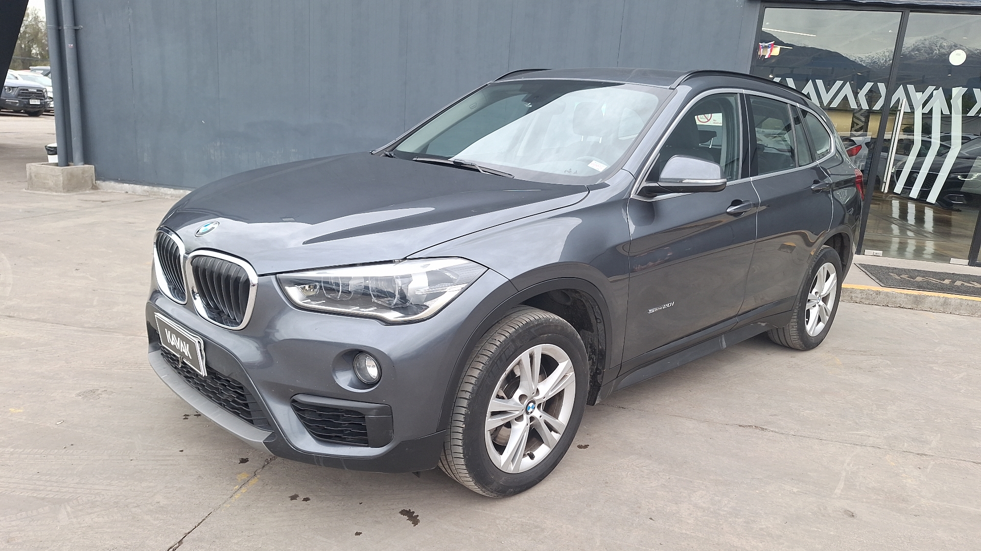 BMW X1