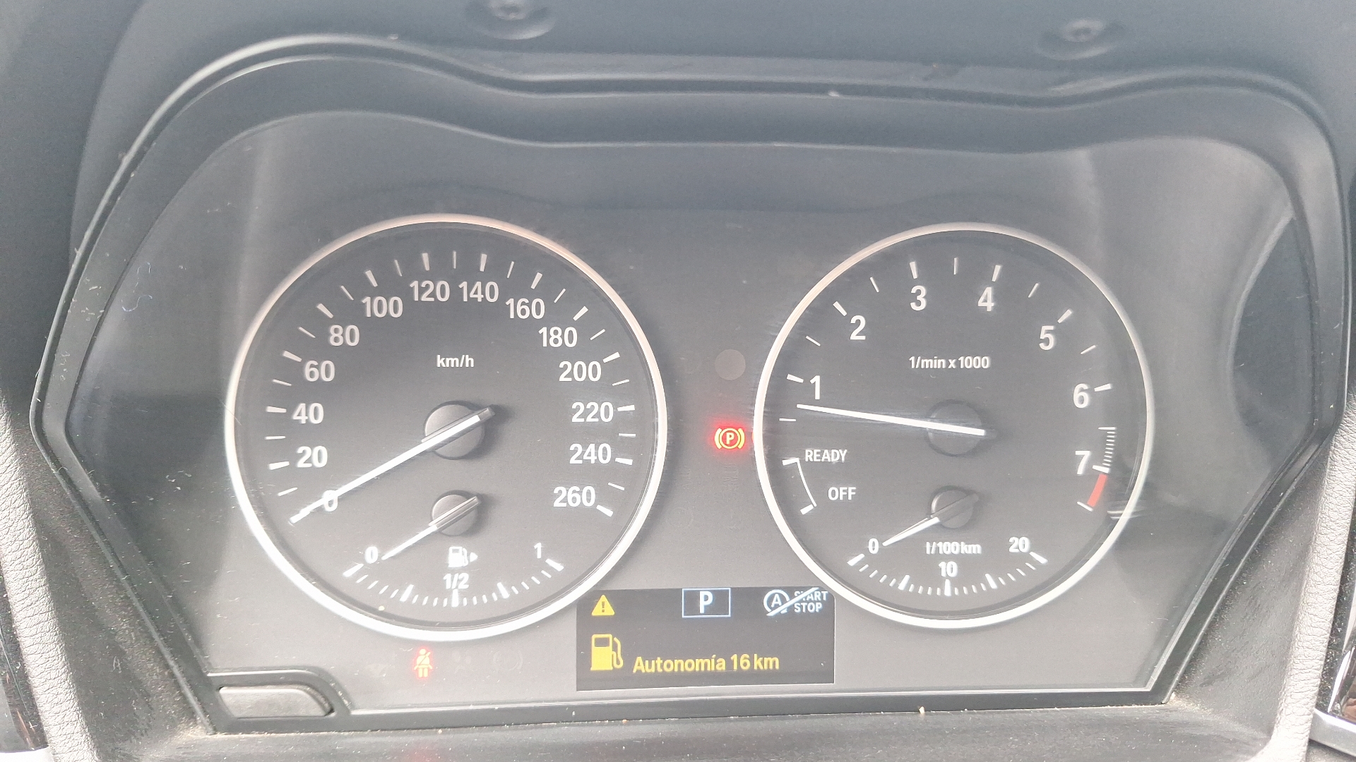 BMW X1 — foto 9 de 15