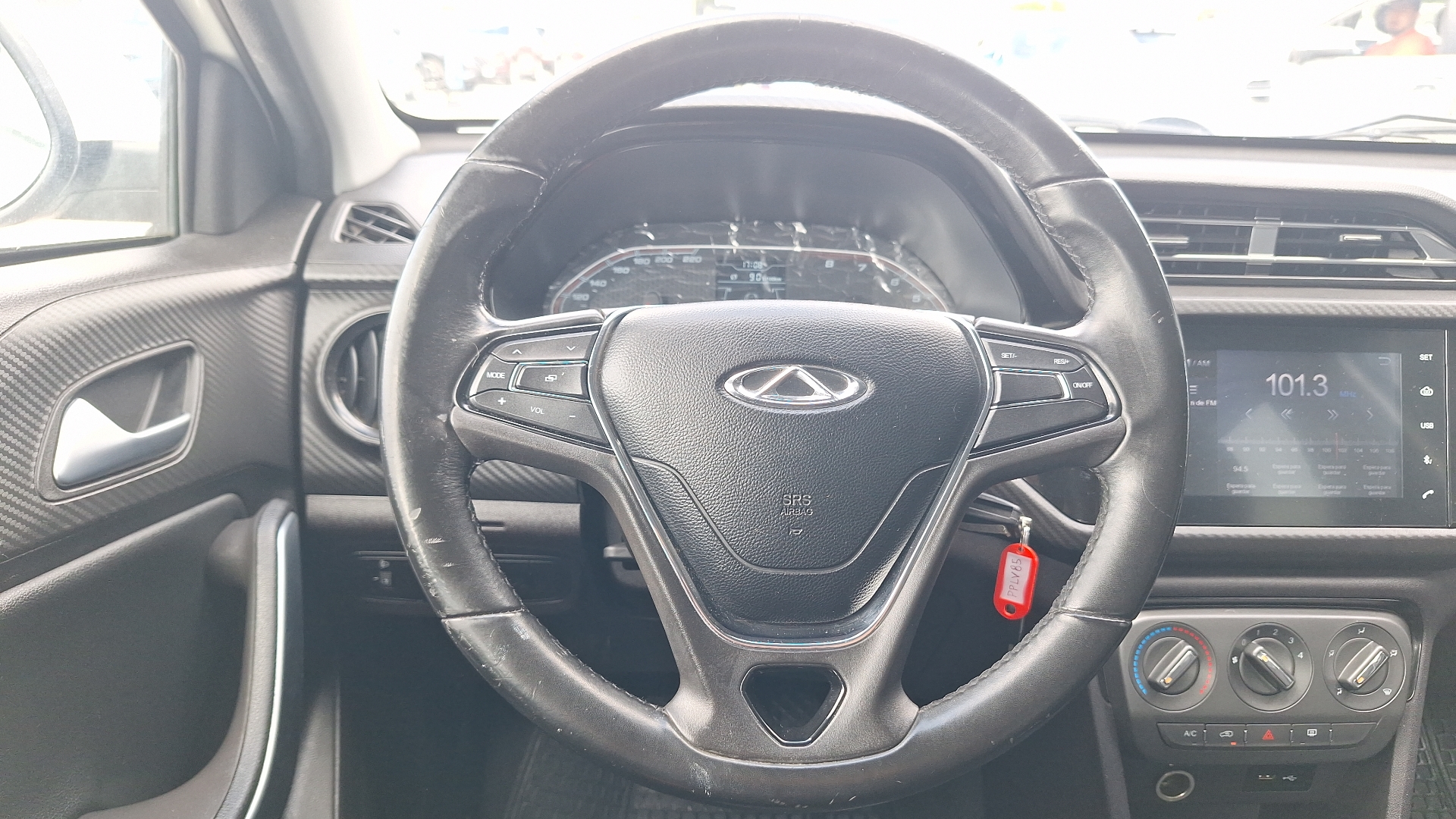 Chery Tiggo 2 — foto 8 de 15