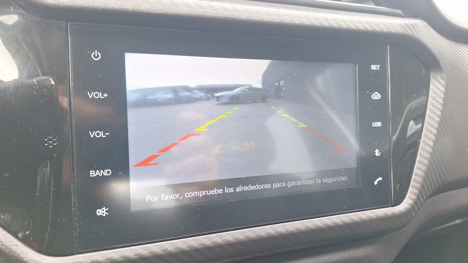 Chery Tiggo 2 — foto 12 de 15