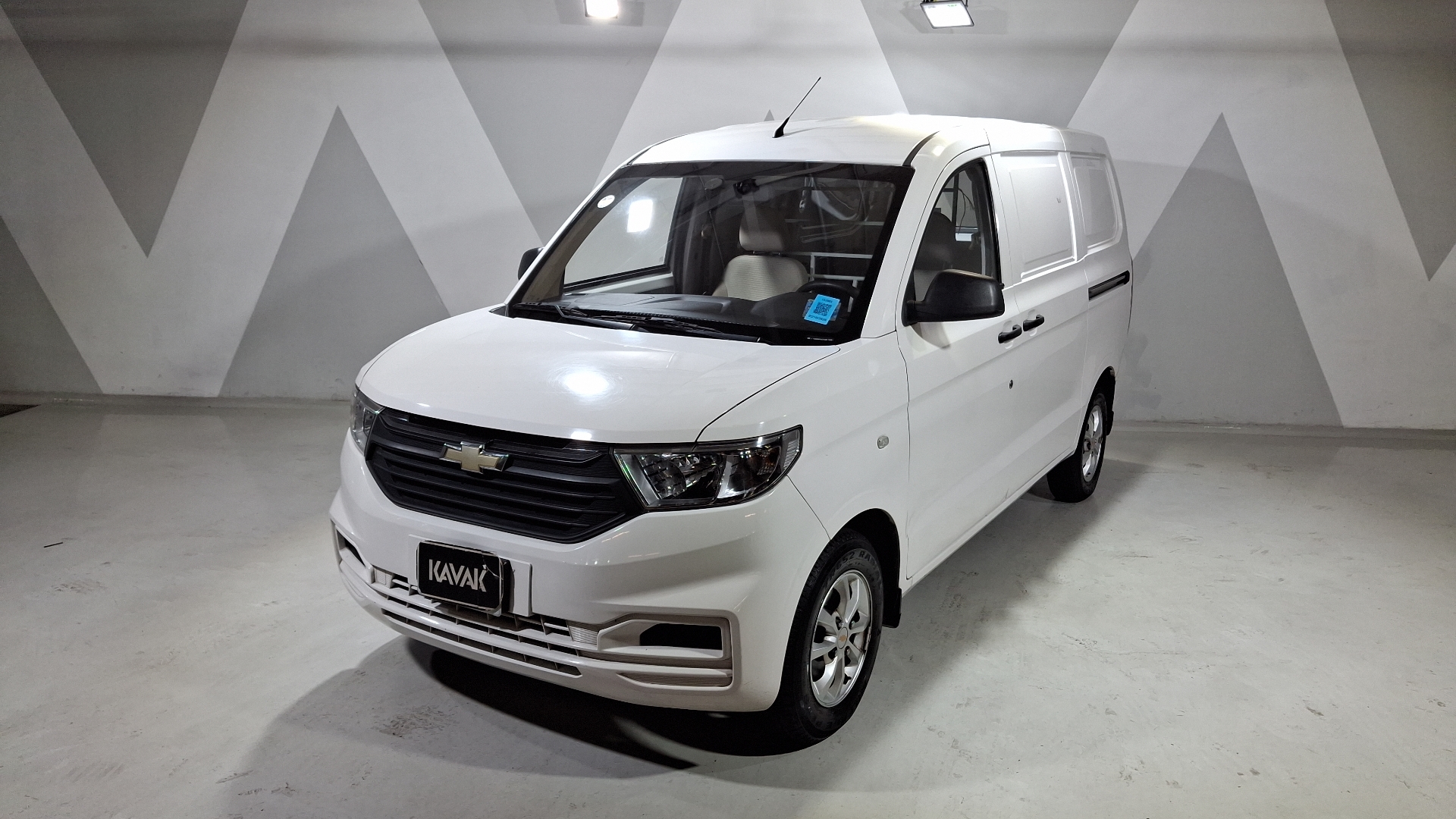 Chevrolet Tornado Van 2023