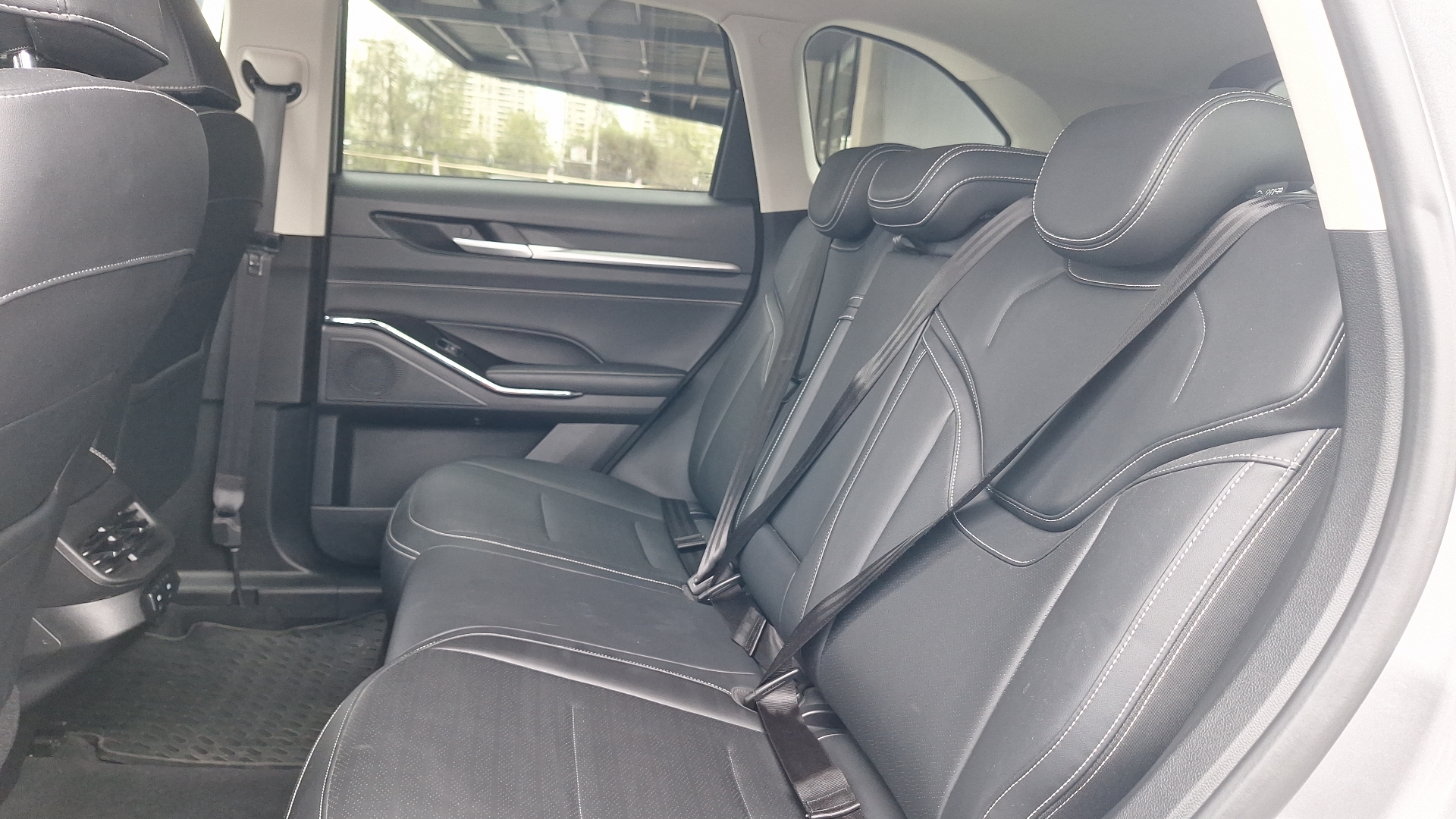 Haval H6 — foto 14 de 16