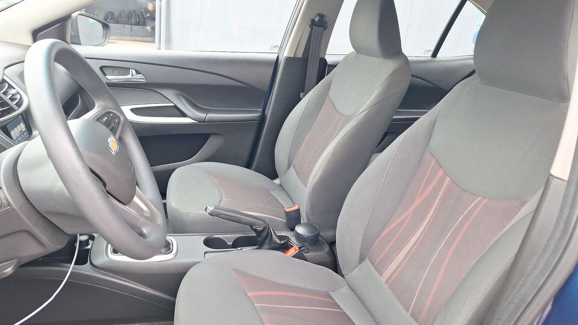 Chevrolet Sail — foto 13 de 14