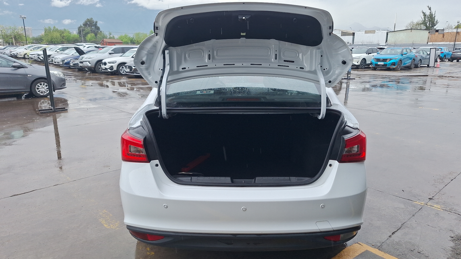 Chery Arrizo 5 — foto 4 de 15